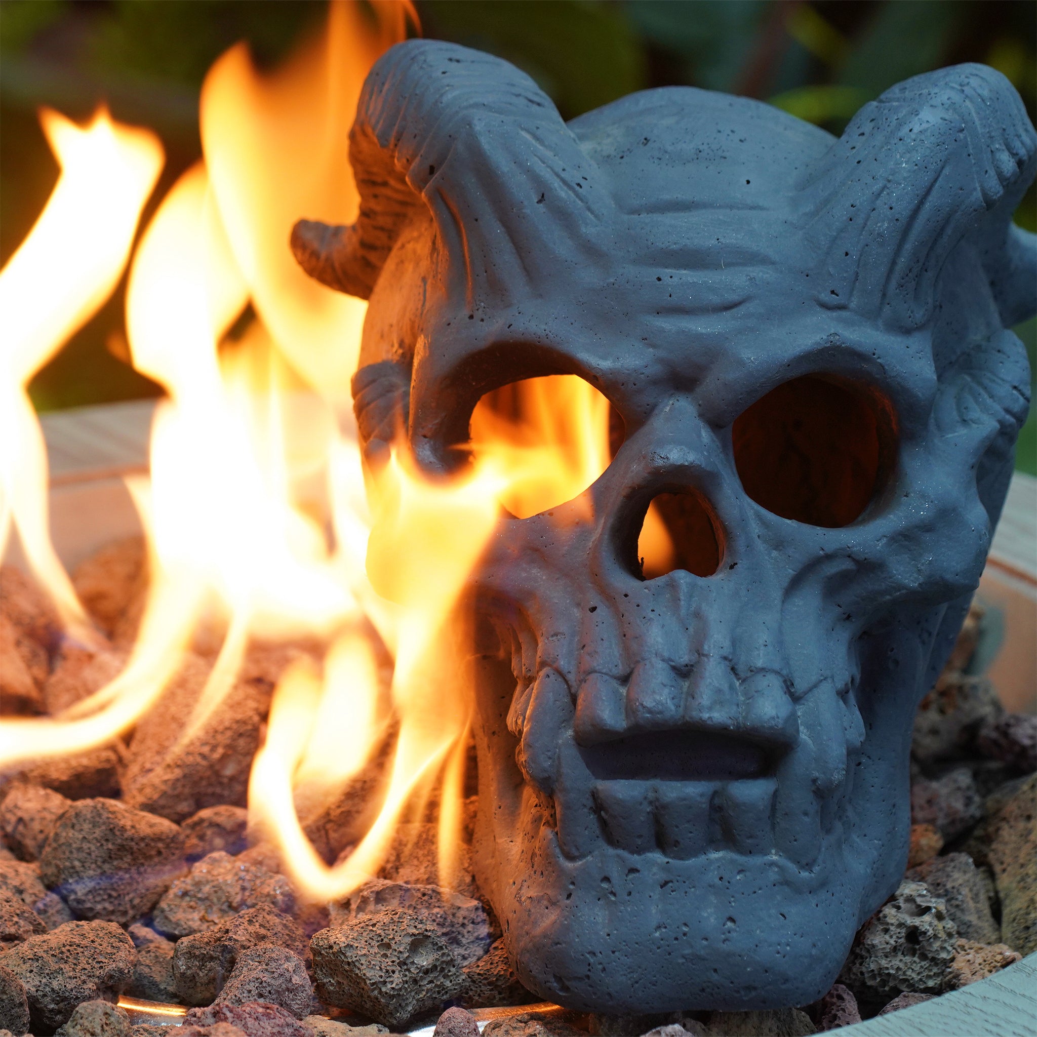 Refractory Materials Fireproof Imitated Human Fire Pit Skulls Gas Log For Ng, Lp Wood Fireplace, Firepit, Campfire, Halloween Decor, Bbq Black American Design,American Traditional Magnesium Oxide