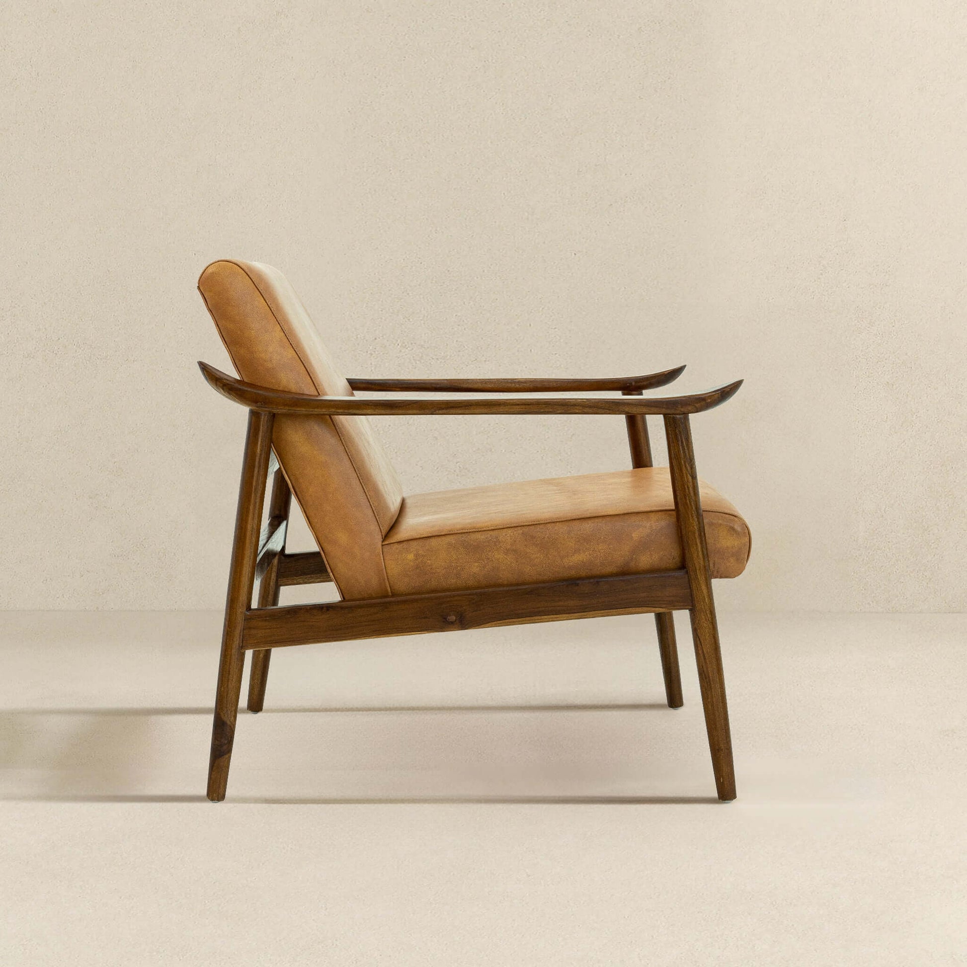Brandon Antique Tan Leather Lounge Chair Antique Natural,Brown,Light Tan Brown Walnut Foam Genuine Leather,Solid Wood