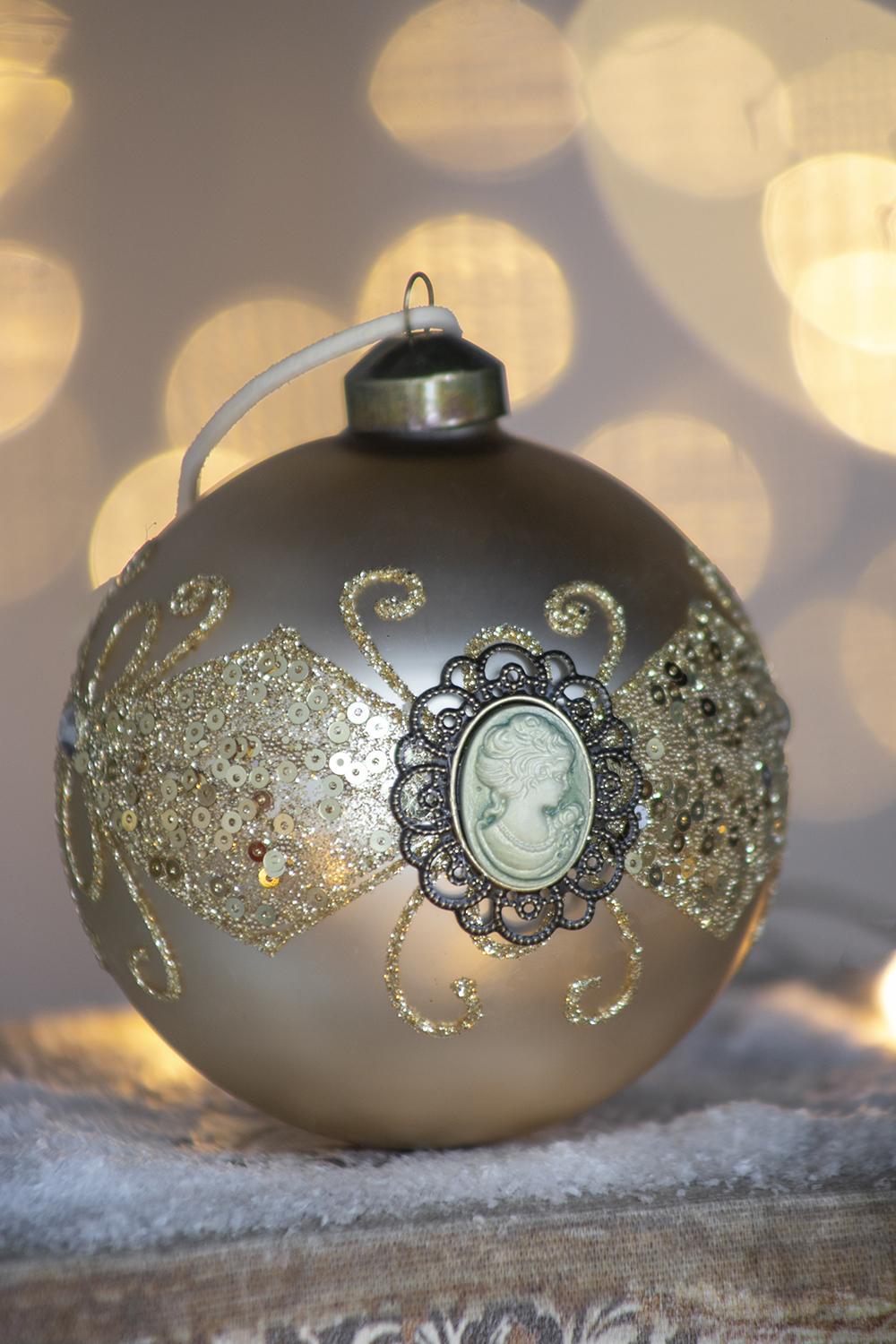 D3.9" Christmas Ball Ornaments, Glass Decorative Hanging Ball Christmas Tree Ornaments For Holiday Party Decorations, Set Of 6 Gold Glass