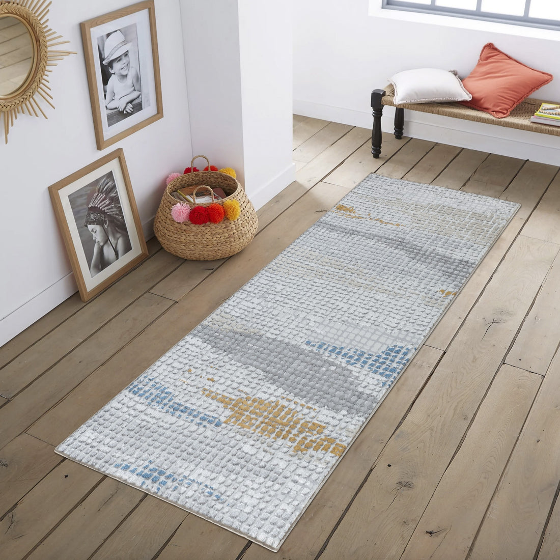 Textures Gc Art2002 Multi 2 Ft. 7 In. X 7 Ft. Area Rug White Polyester