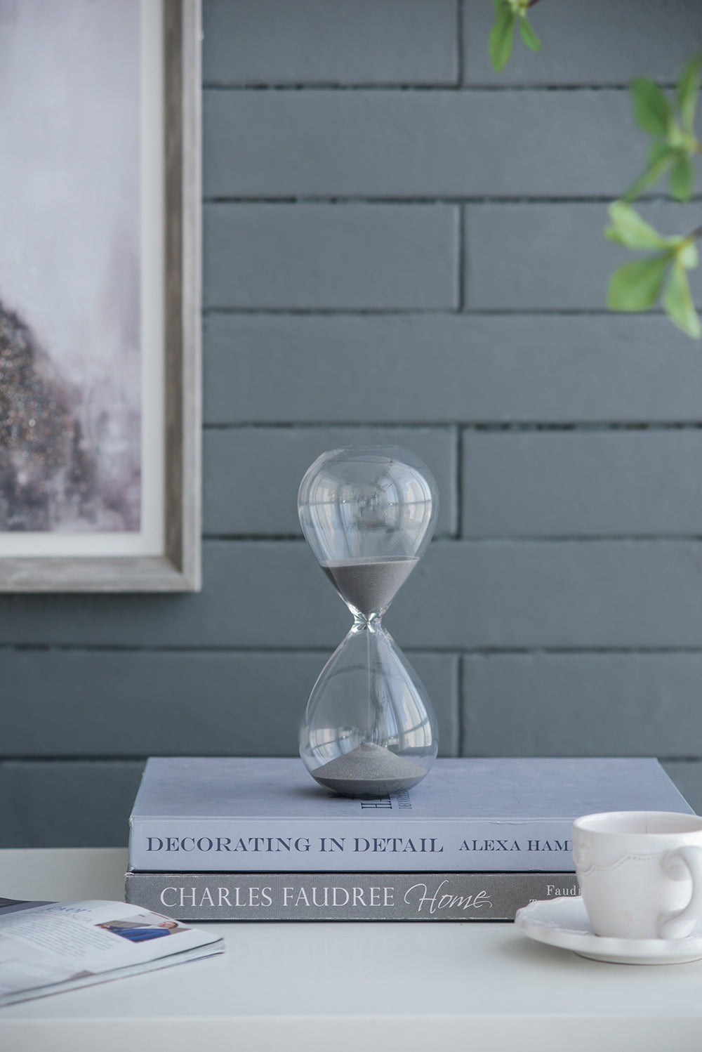 8" Ferdinand 30 Minute Hourglass, Gray Sand Gray Glass