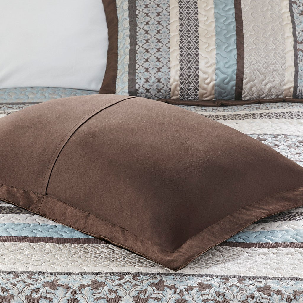 5 Piece Jacquard Quilt Set With Throw Pillows Blue King Cal King King Blue Cotton