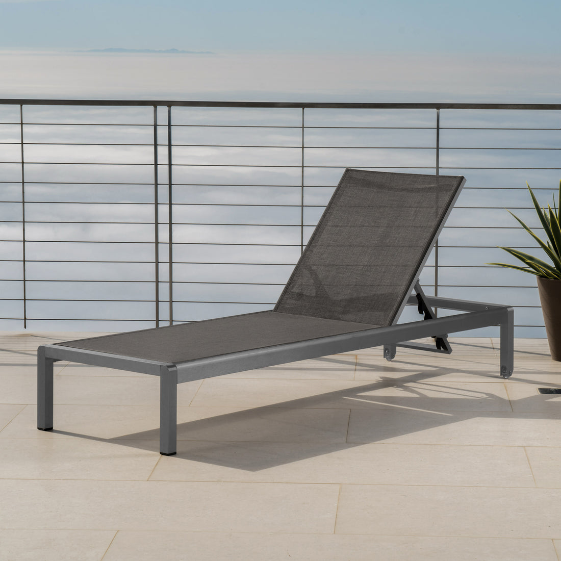 Cape Coral Kd Chaise Lounge Grey Gray Mesh