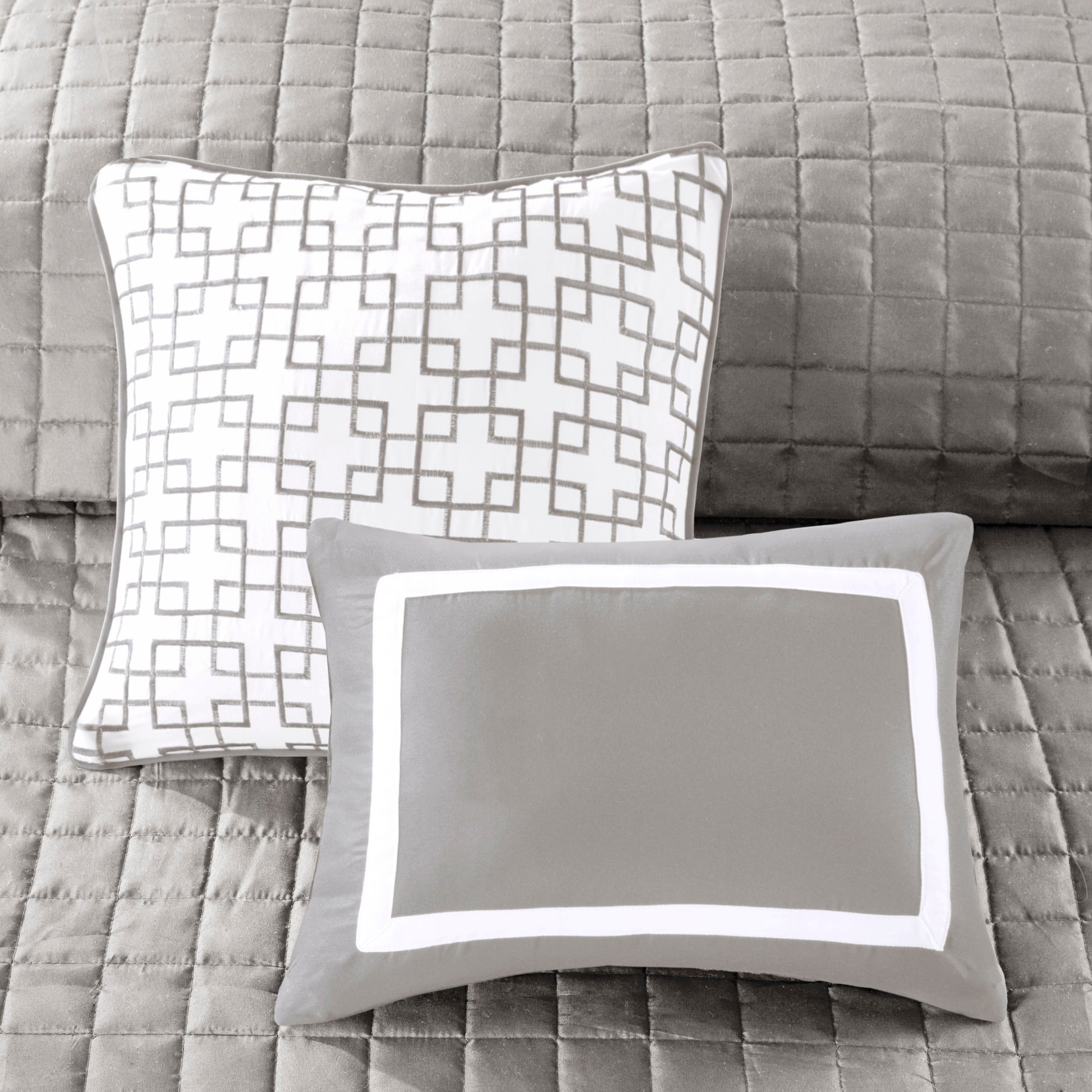 8 Piece Comforter And Quilt Set Collection Grey Full Queen Full Grey Polyester