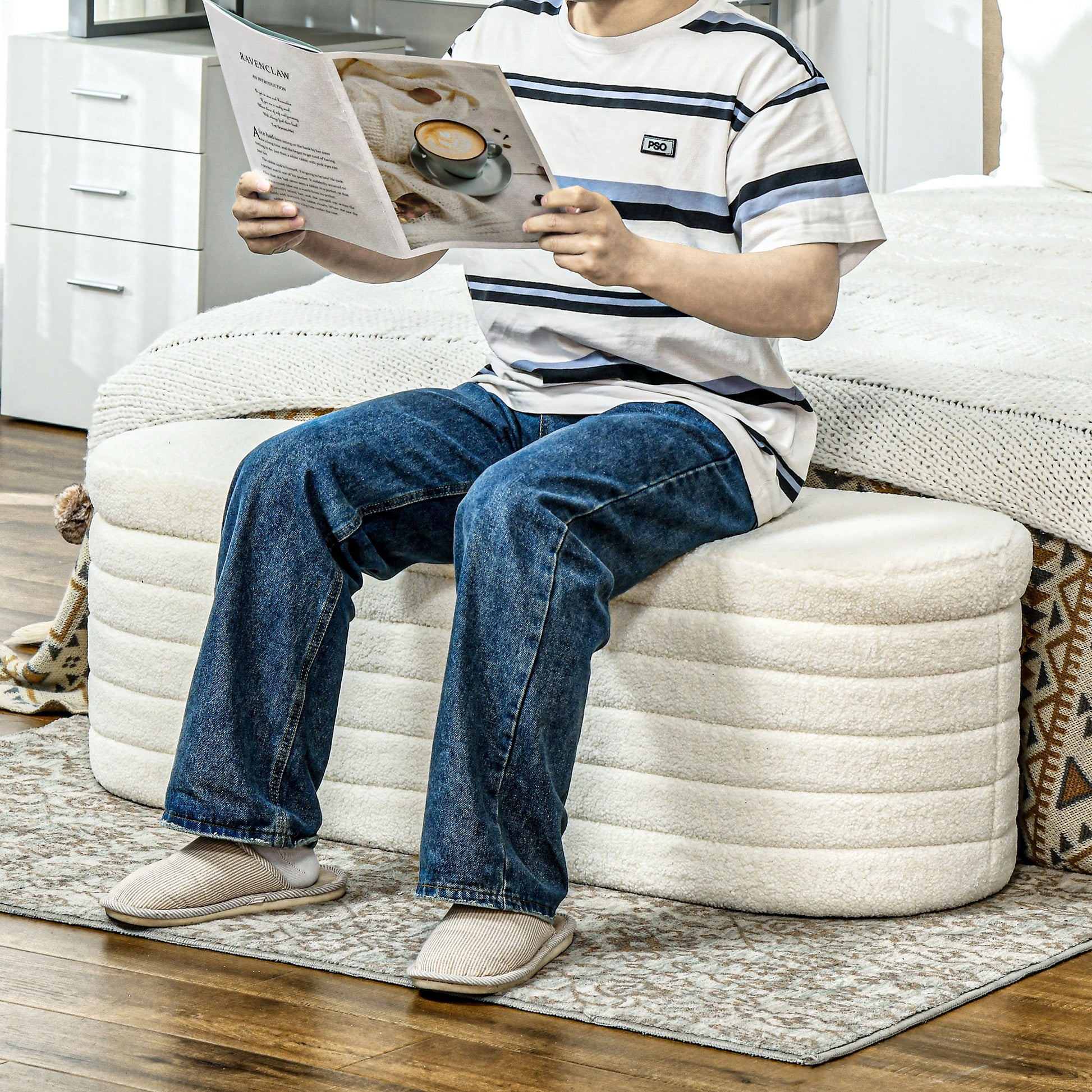 Homcom 46" Storage Ottoman Bench, Teddy Fleece Upholstered Boucle Storage Bench With Wood Frame, Bedroom Bench For Living Room, Entryway, Bedroom, Cream White Cream White Polyester