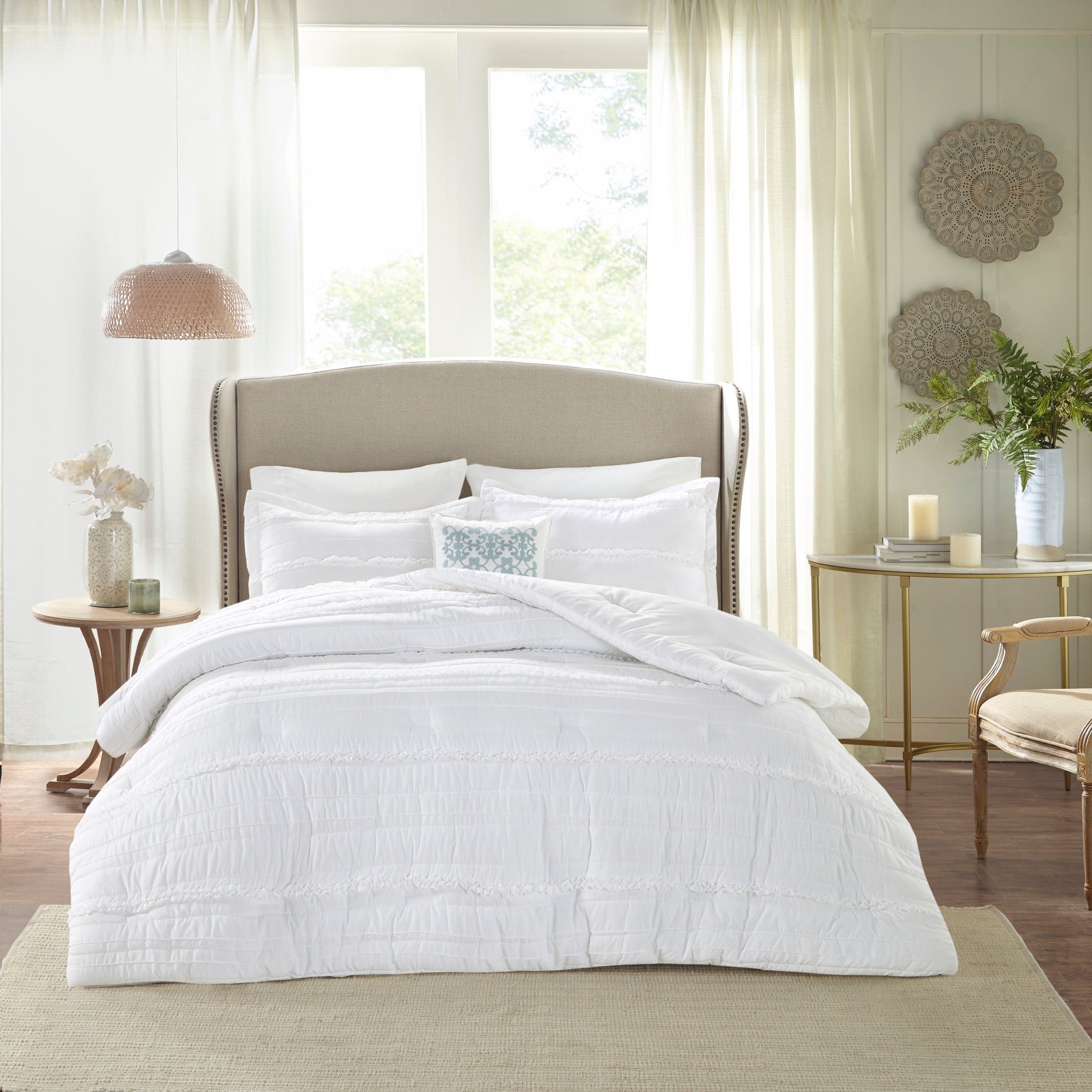 5 Piece Microfiber Ruffled Comforter Set White King King White Polyester