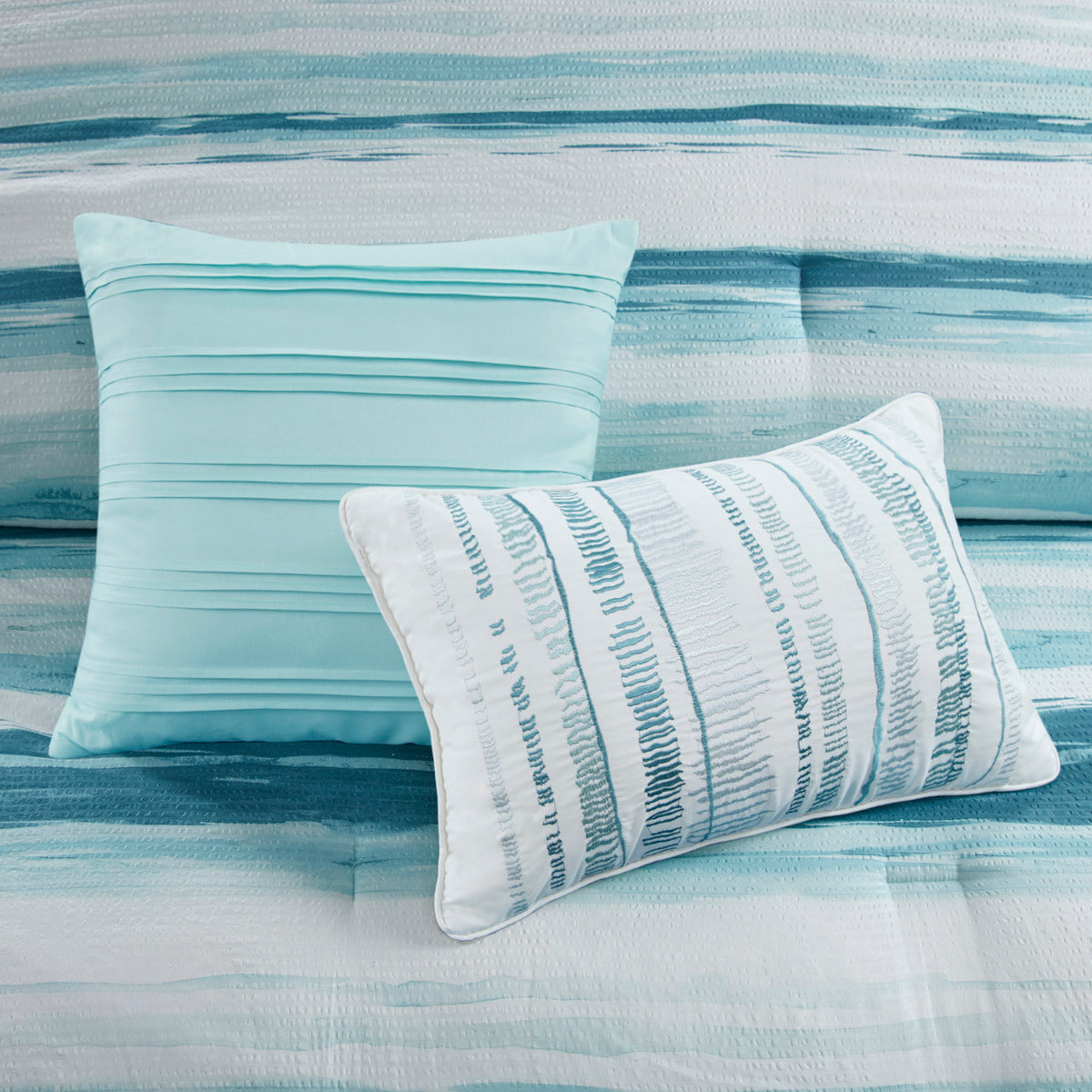 8 Piece Printed Seersucker Comforter And Quilt Set Collection Aqua King Cal King King Aqua Polyester