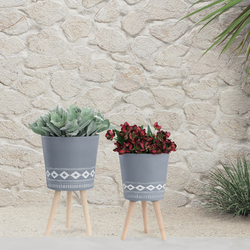 S 2 10 12" Diamond Planter W Wood Legs, Gray Kd Gray Polyresin