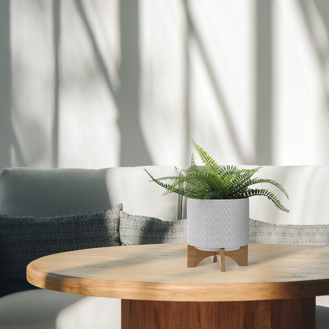 8" Chevron Planter W Stand, White White Ceramic