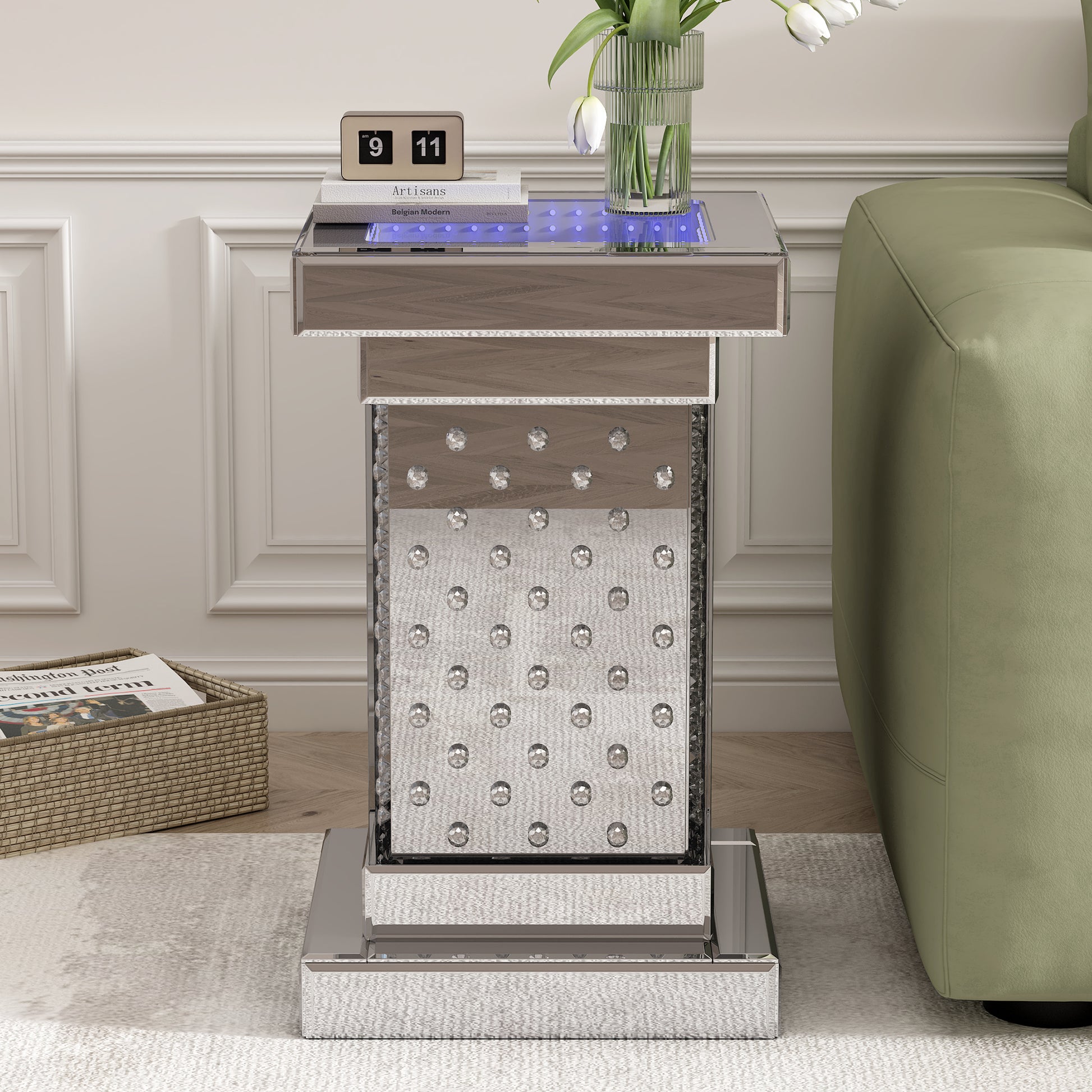 11.8'' Silver Square Mirrored End Table With Led Lights, Modern Side Table With Crystal Inlay For Living Room, No Assembly Required Silver Mirrored Finish Luxury,Modern Square Mdf Glass