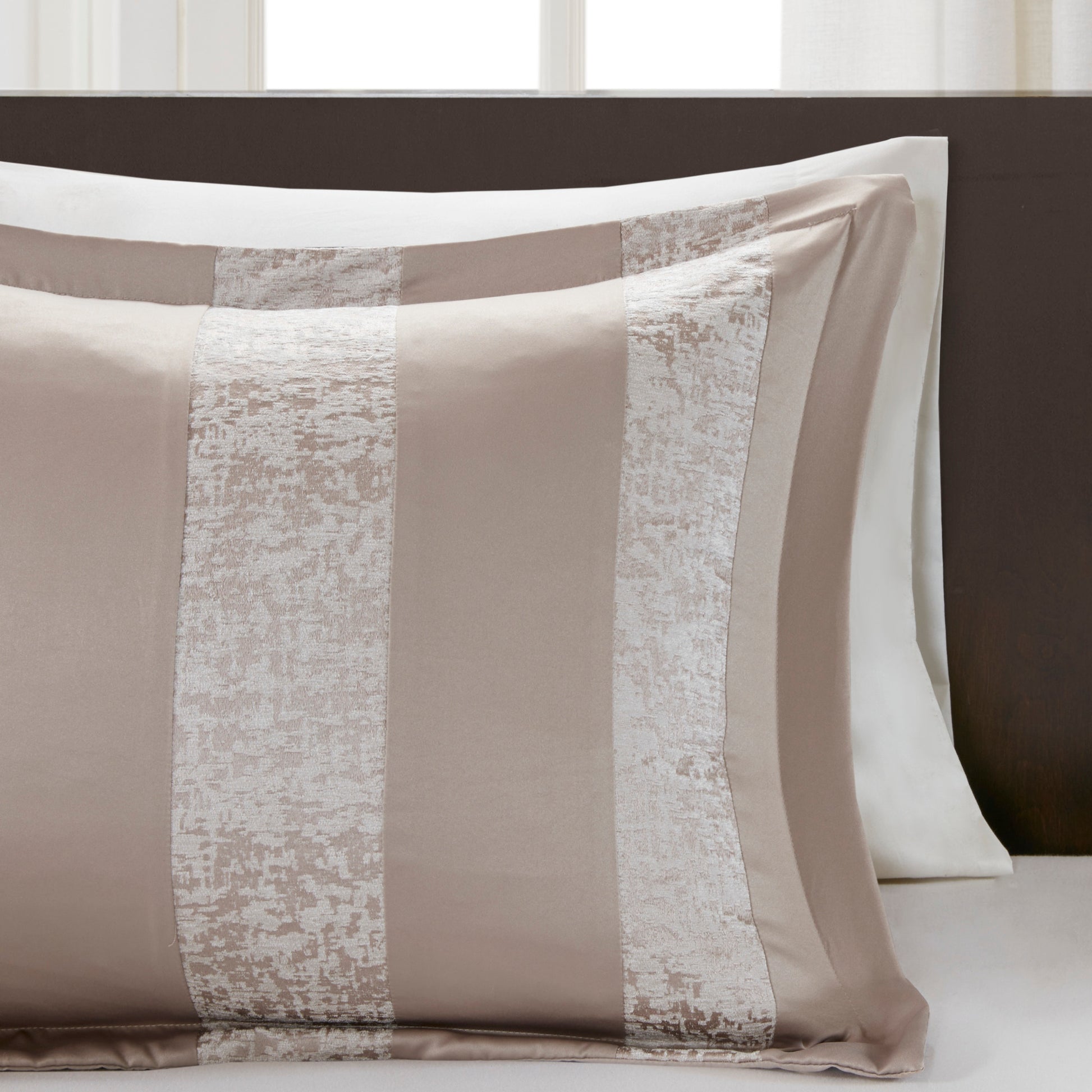7 Piece Chenille Jacquard Comforter Set Taupe Queen Queen Multicolor Polyester