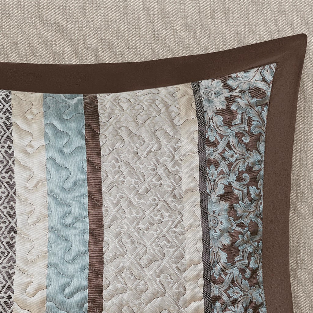 5 Piece Jacquard Quilt Set With Throw Pillows Blue King Cal King King Blue Cotton