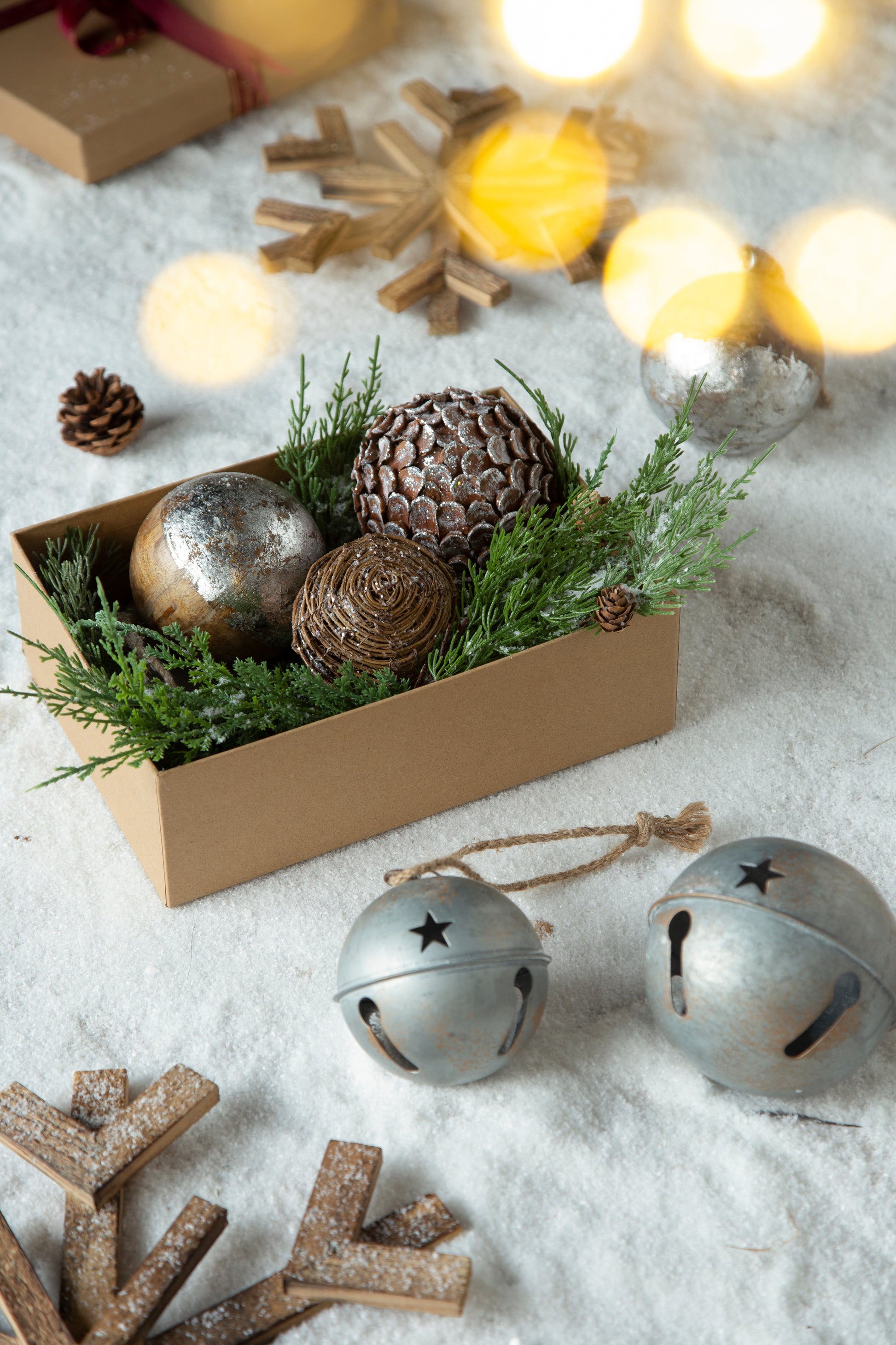 D4" Christmas Ball Ornaments, Wood Decorative Hanging Ball Christmas Tree Ornaments For Holiday Party Decorations, Set Of 4 Brown Wood