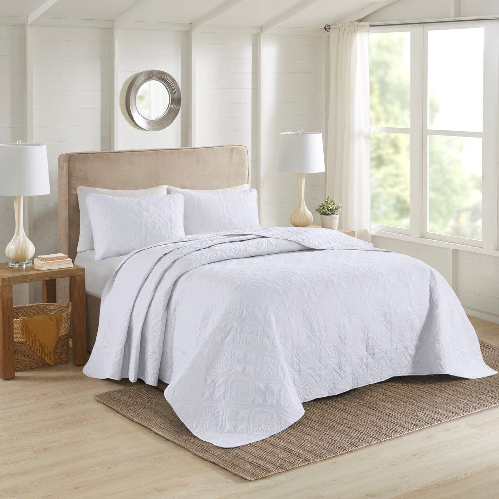 3 Piece Reversible Bedspread Set White Full Queen Queen White Polyester