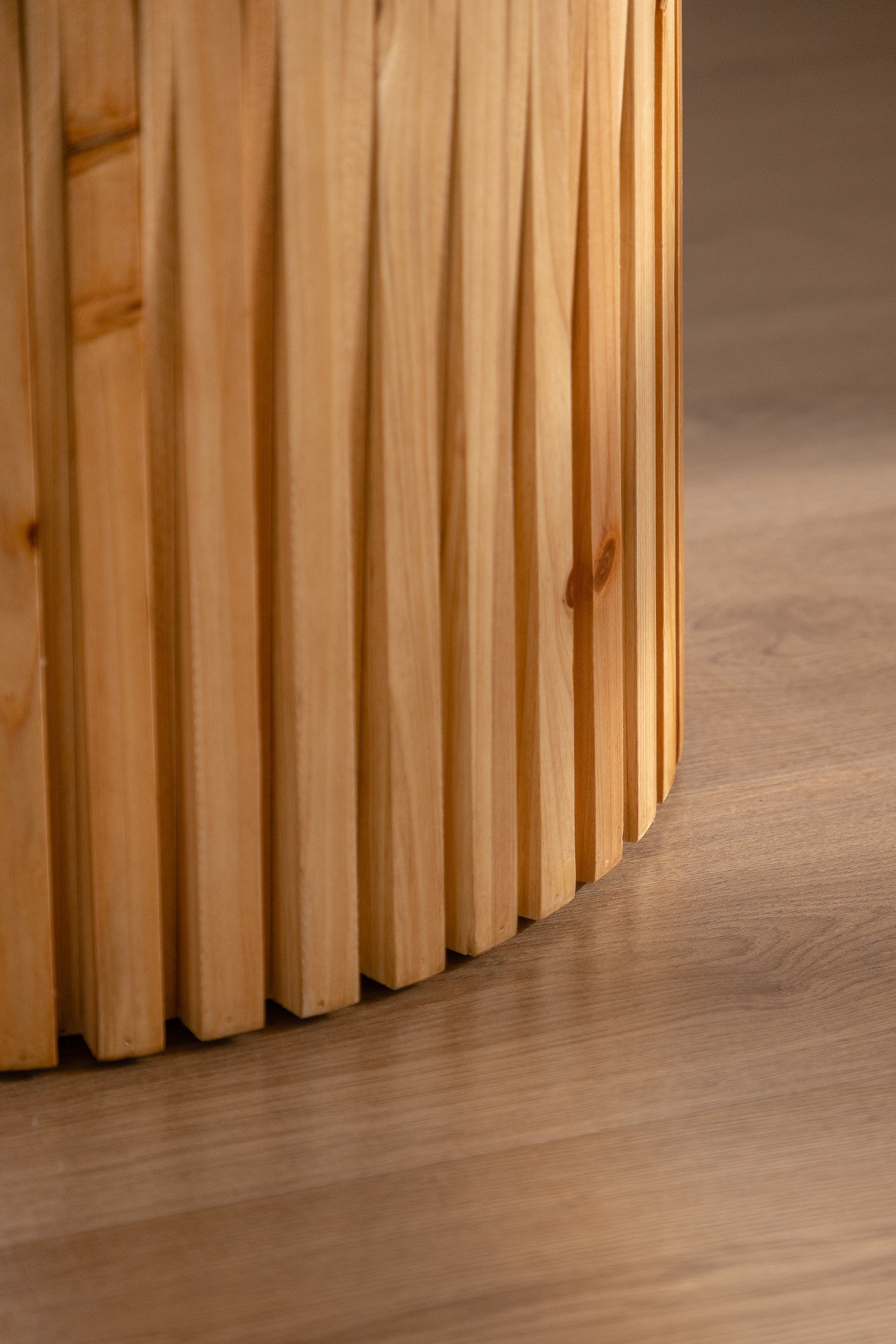 Retro Fashion Style Cylindrical Coffee Table With Vertical Texture Relief Design,Suitable For Living Room,Office,And Dining Room Set Of 2 Natural Mdf