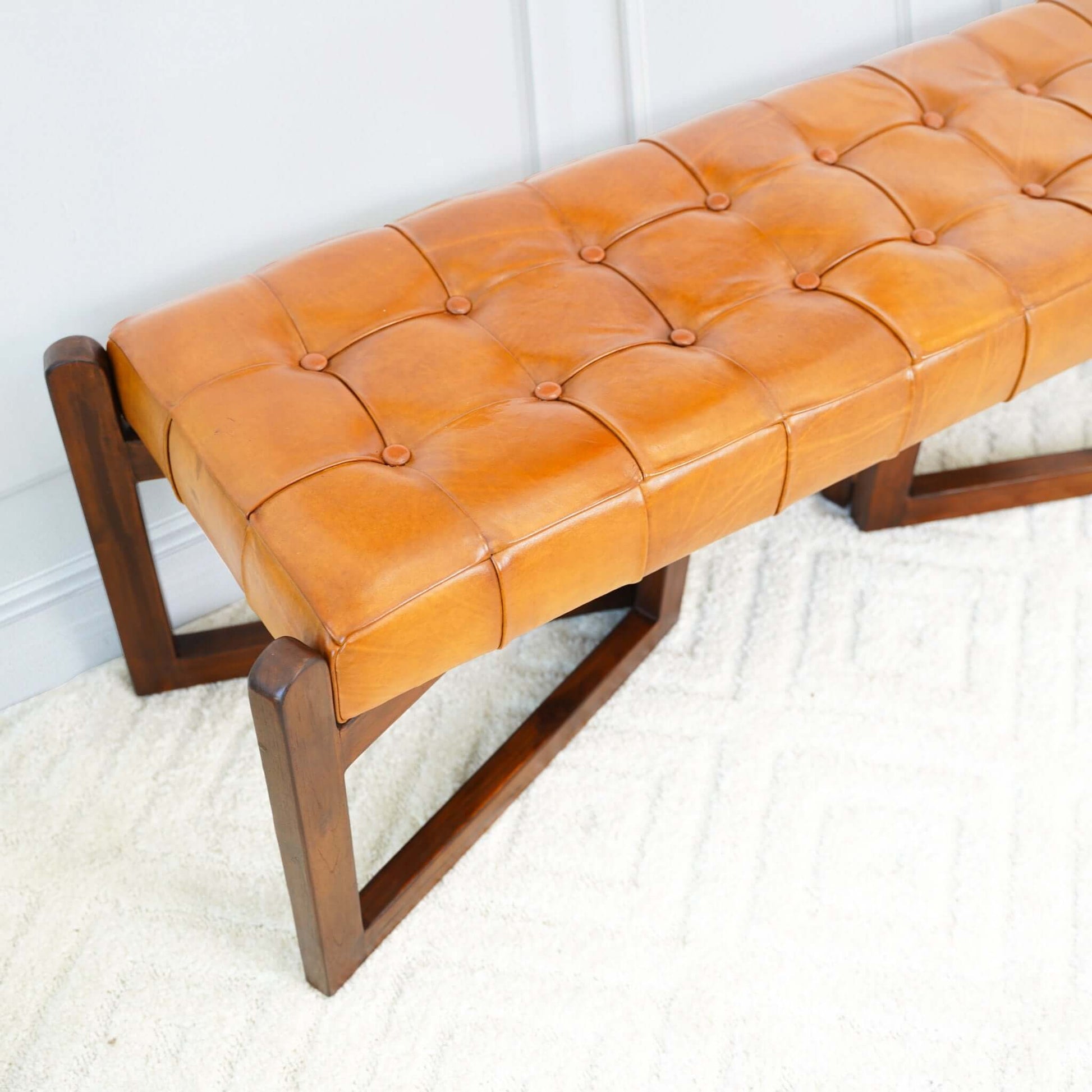 Riley Tan Leather Bench Brown,Light Tan,Rustic,Tan Brown Genuine Leather Brown Mid Century Modern Foam Genuine Leather,Solid Wood