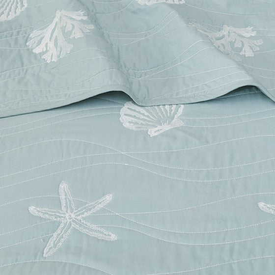 4 Piece Cotton Reversible Embroidered Quilt Set With Throw Pillow Aqua King Cal King King Aqua Cotton