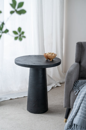22X22X25.5" Black Round Side Table With Pedestal Base Black Magnesium Oxide