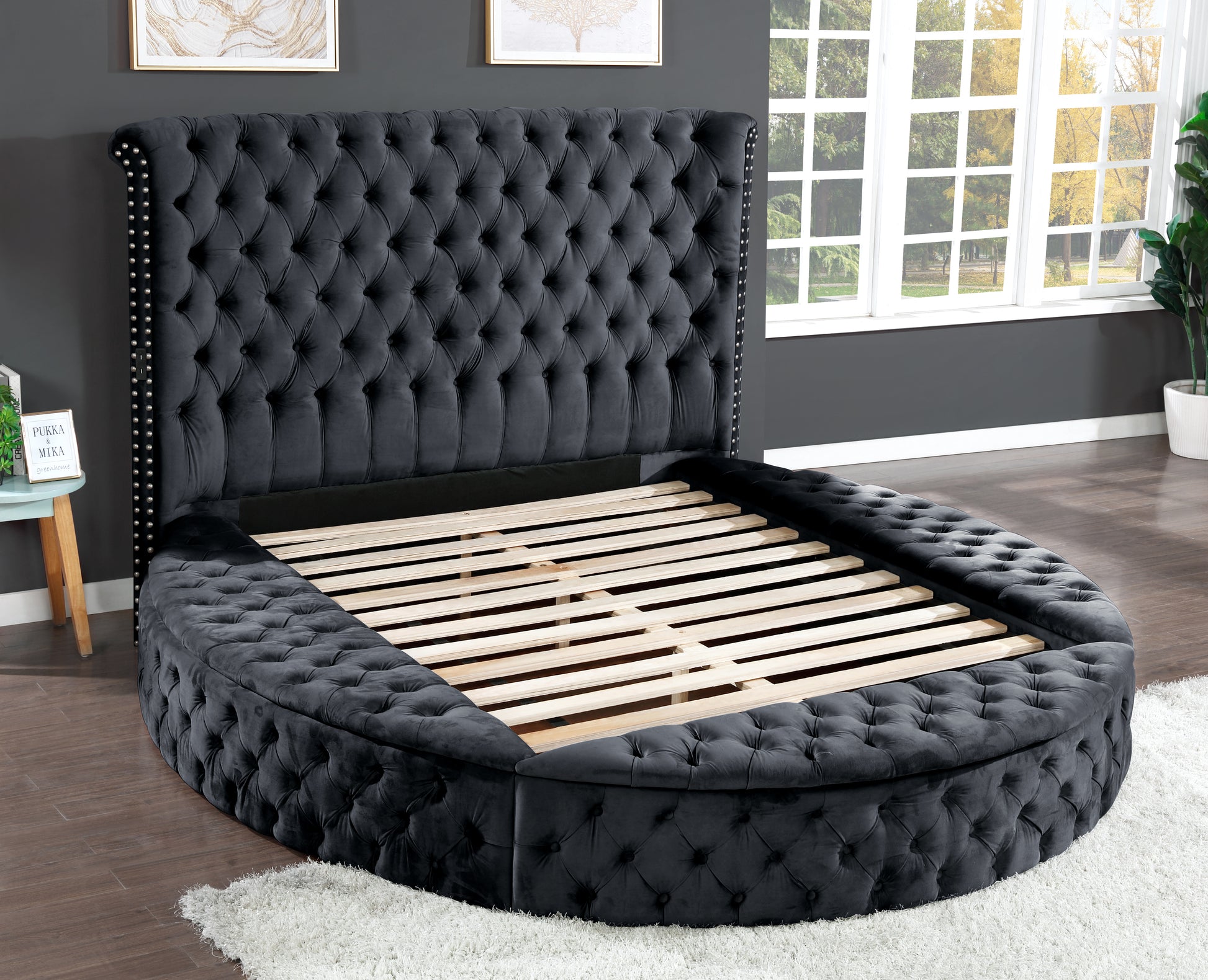 Queen 4 Pc Bedroom Set Made With Wood In Black Color Box Spring Not Required Queen Black Wood 4 Piece Set Bedroom Bed Included,Dresser Included,Mirror Included,Nightstand Included Contemporary,Modern Upholstered Velvet Tufted Wood