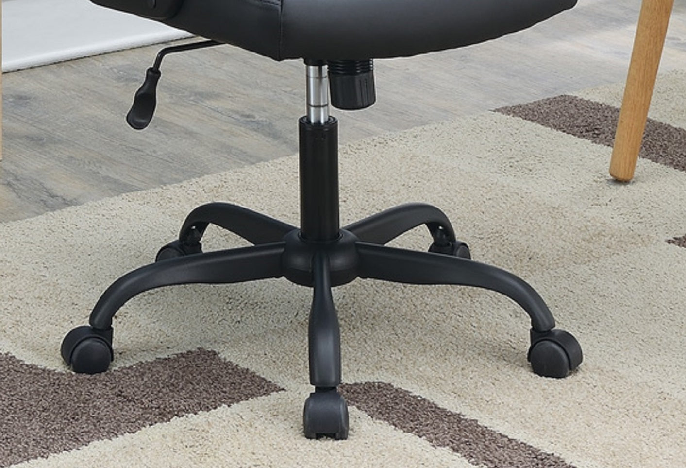 Relax Cushioned Office Chair 1Pc Black Upholstered Seat Back Adjustable Chair Comfort Black Office Modern Office Chairs Adjustable Height Fabric