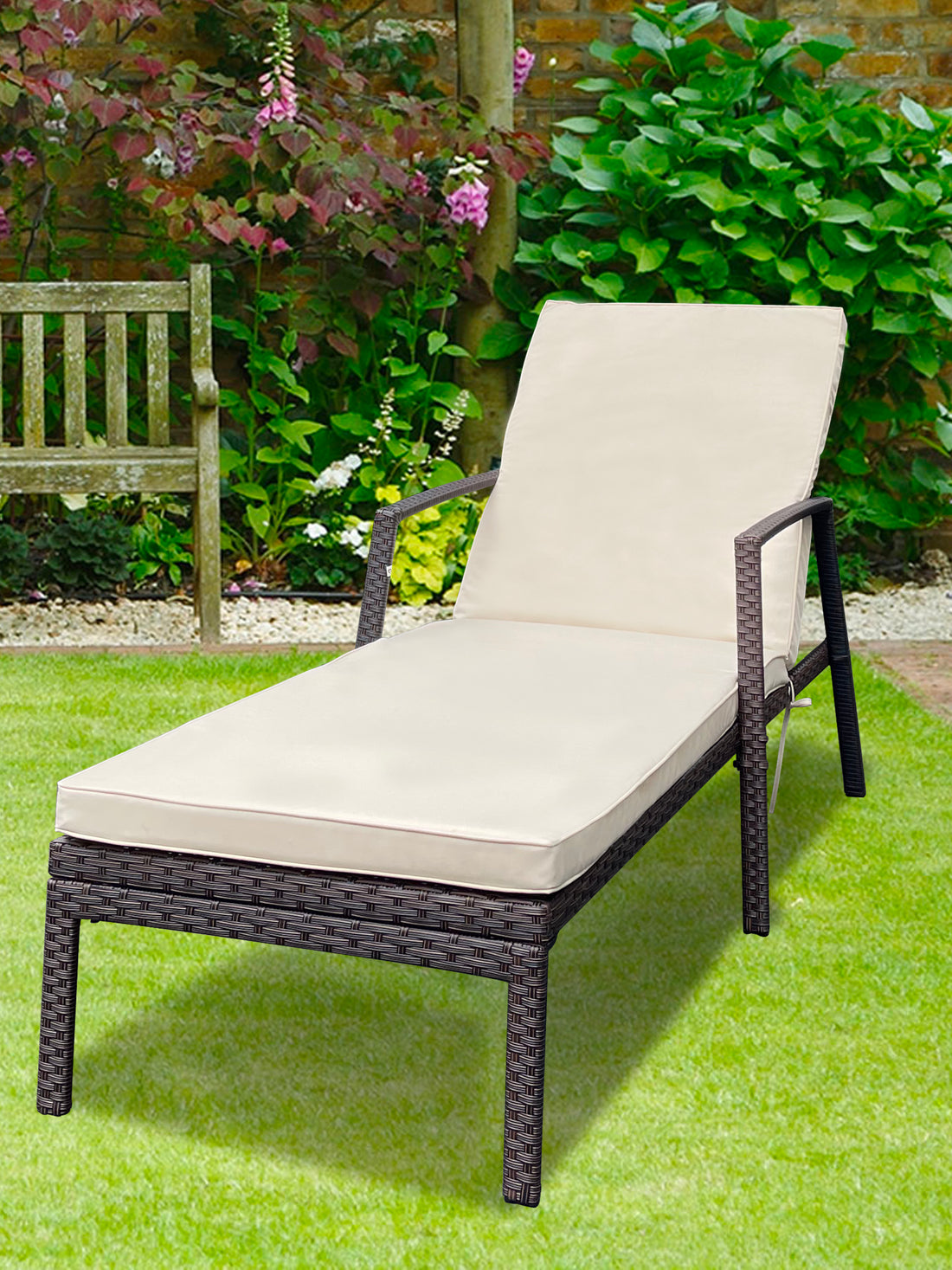 Outdoor Patio Lounge Chairs Rattan Wicker Patio Chaise Lounges Chair Brown Brown Metal