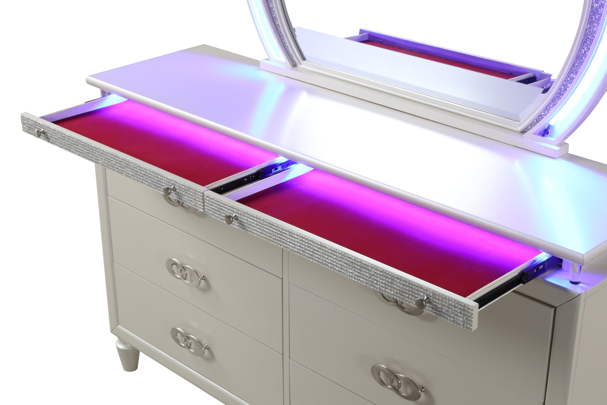 Perla King 4 Pc Led Bedroom Set Made With Wood In Milky White Box Spring Not Required King White Wood 4 Piece Set Bedroom Bed Included,Dresser Included,Mirror Included,Nightstand Included Contemporary,Modern Solid Wood Mdf Built In Lighting Wood