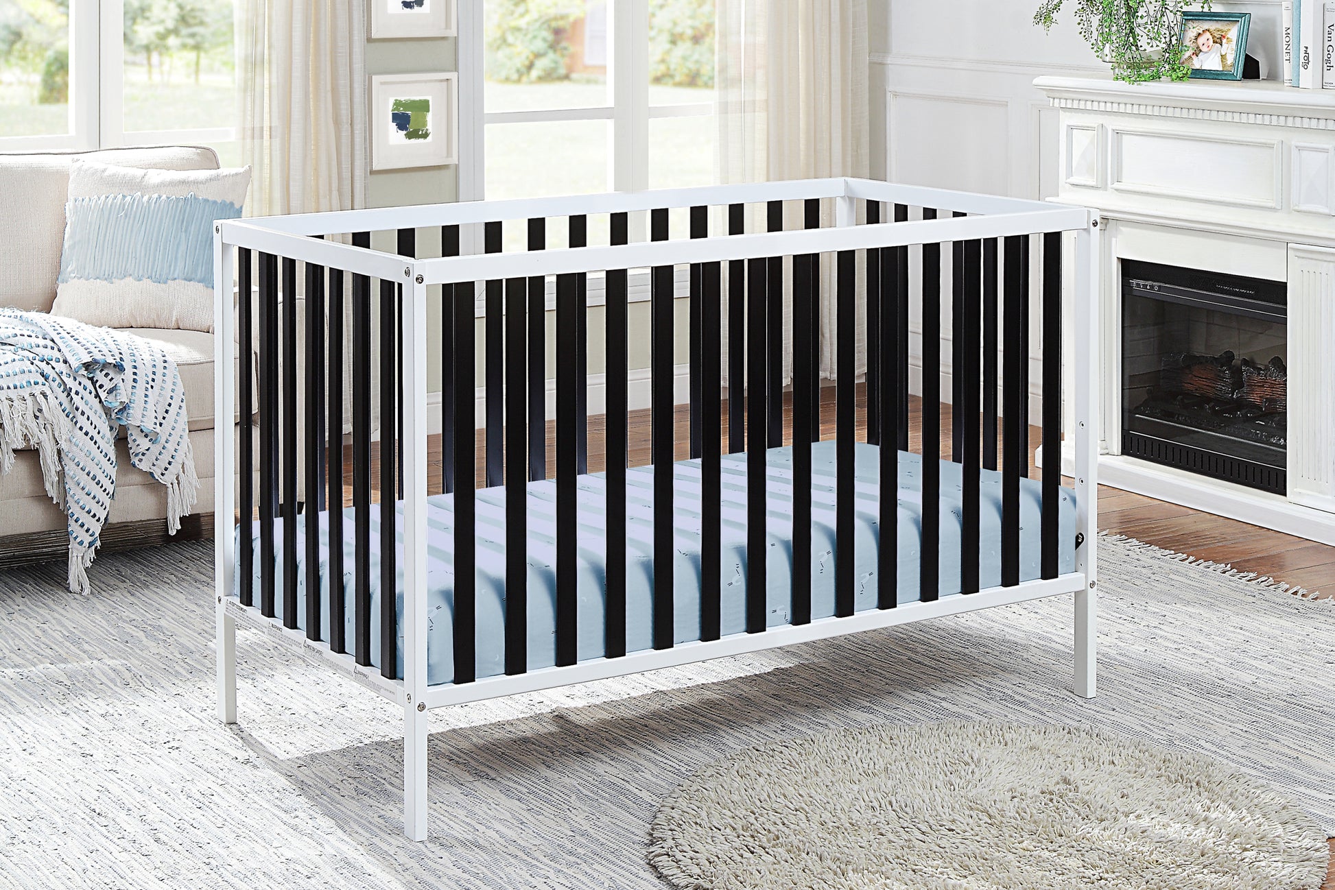 Deux Remi Island Crib White Black White Solid Wood