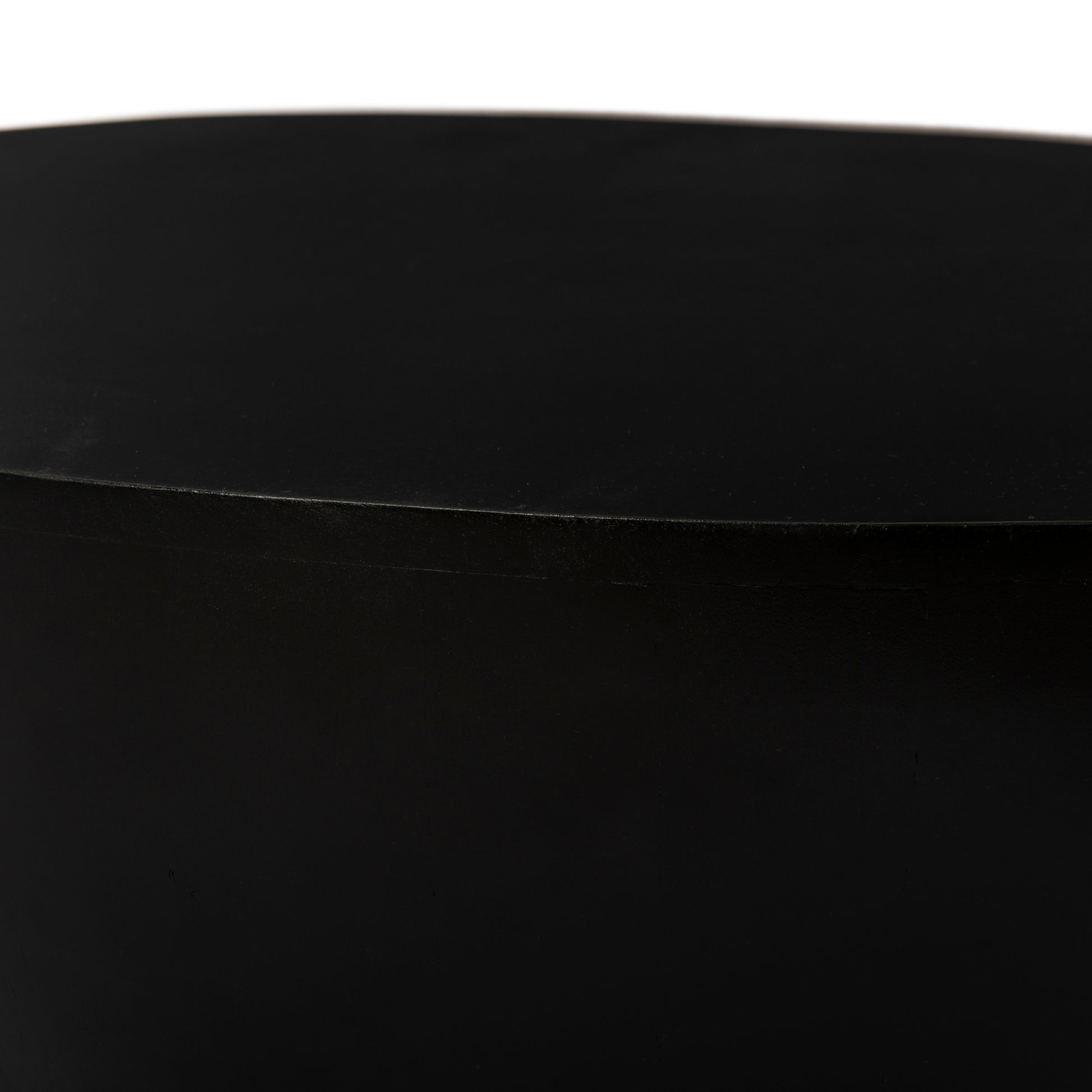 Contemporary Solid Wood Round Coffee Table, Round Drum Solid Wood Coffee Table Black Solid Wood