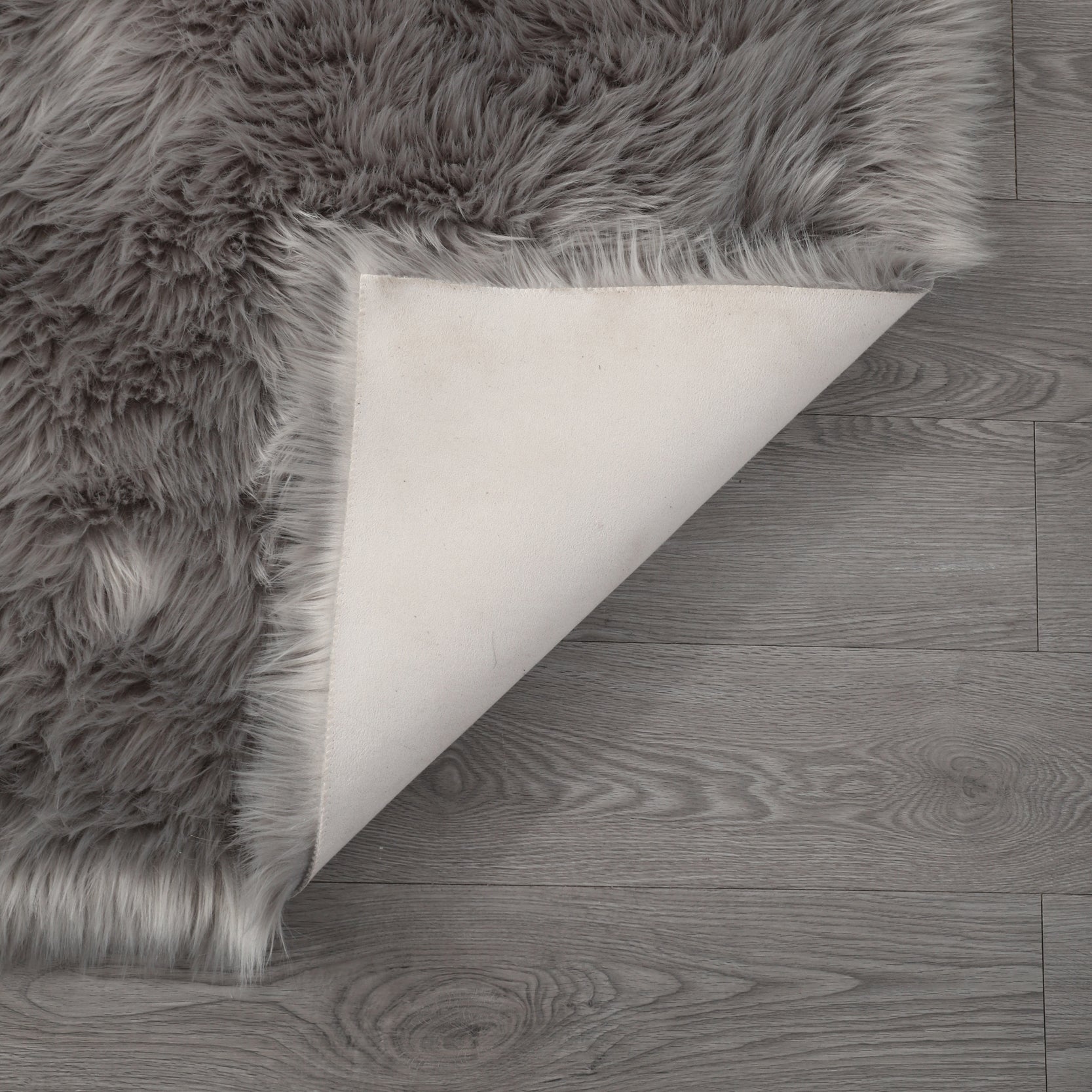 "Cozy Collection" Ultra Soft Fluffy Faux Fur Sheepskin Area Rug Light Grey Polyester