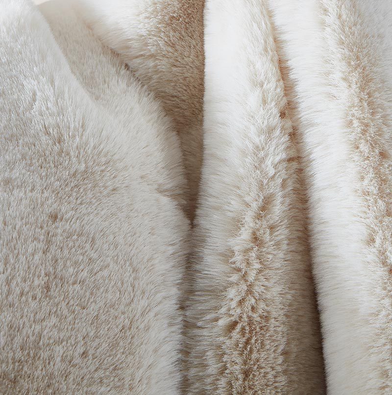 Cassilda Luxury Chinchilla Faux Fur Throw Blanket 50" X 60" Beige Polyester