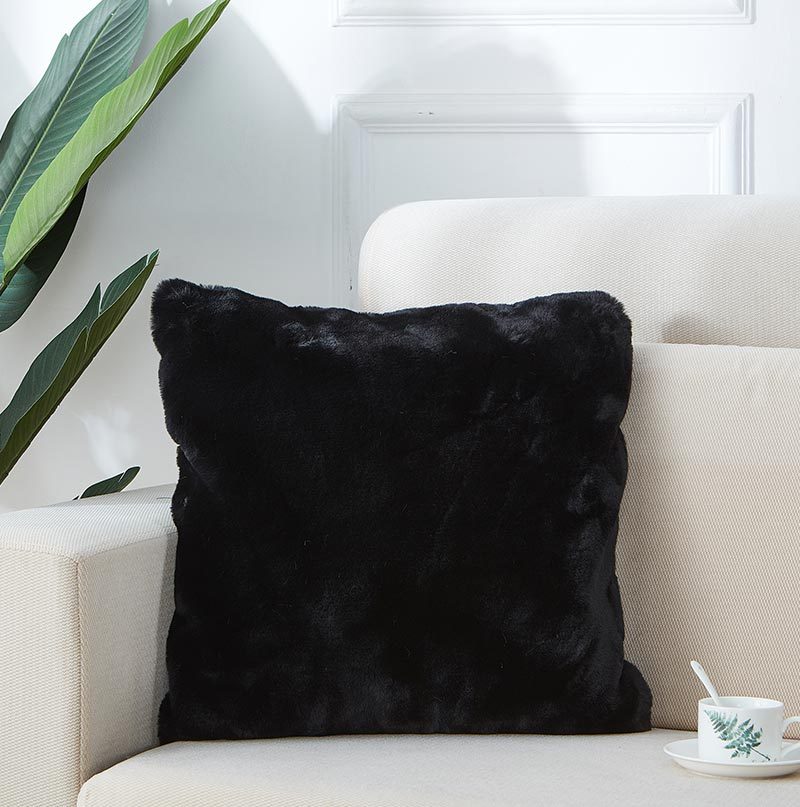 Agnes Luxury Chinchilla Faux Fur Pillow 18 In. X 18 In. Black Polyester