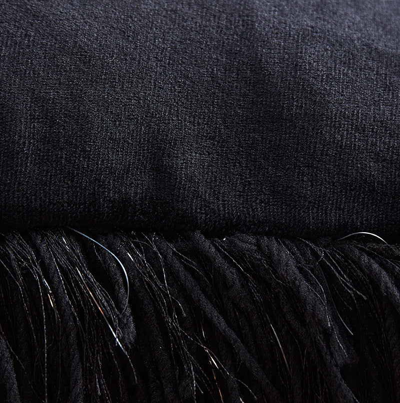 "Decorative" Shaggy Pillow With Lurex 18 In X 18 In Black Polyester