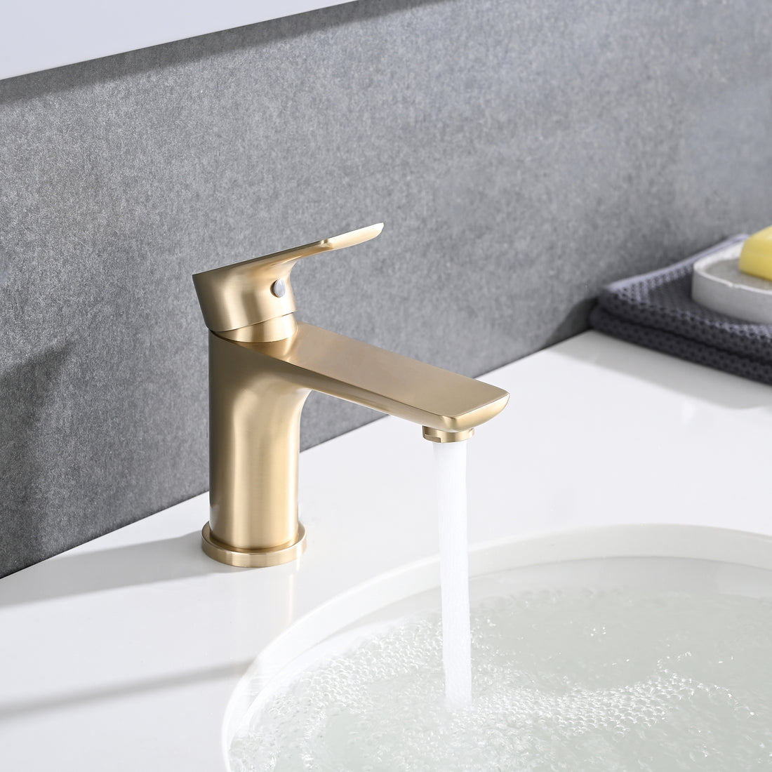 Single Handle Lavatory Basin Sink Faucet Brushed Gold Brass