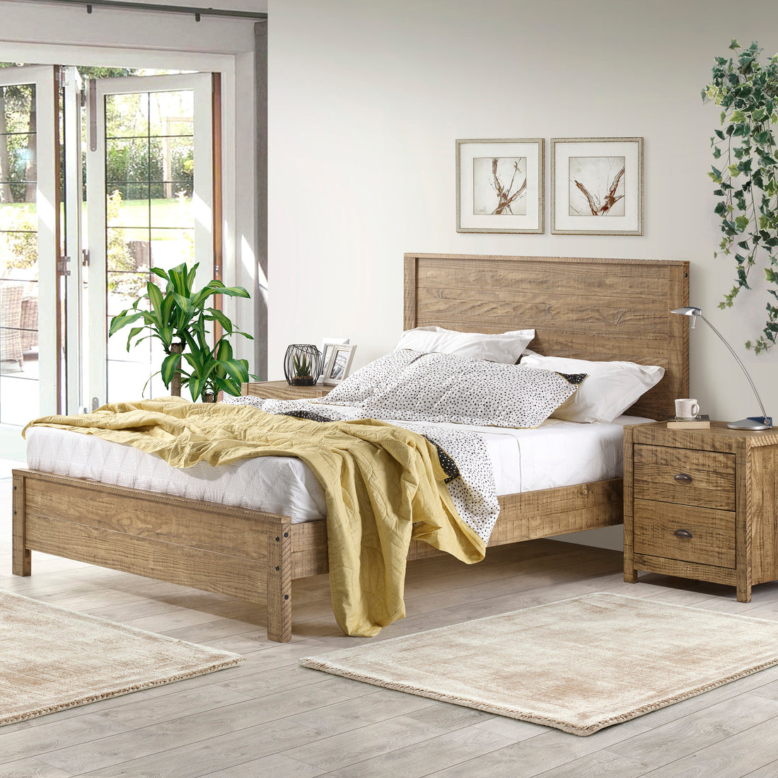 Albany Solid Wood Queen Bed Frame With Headboard, Heavy Duty Modern Rustic Queen Size Bed Frames, Box Spring Needed Walnut Solid Wood