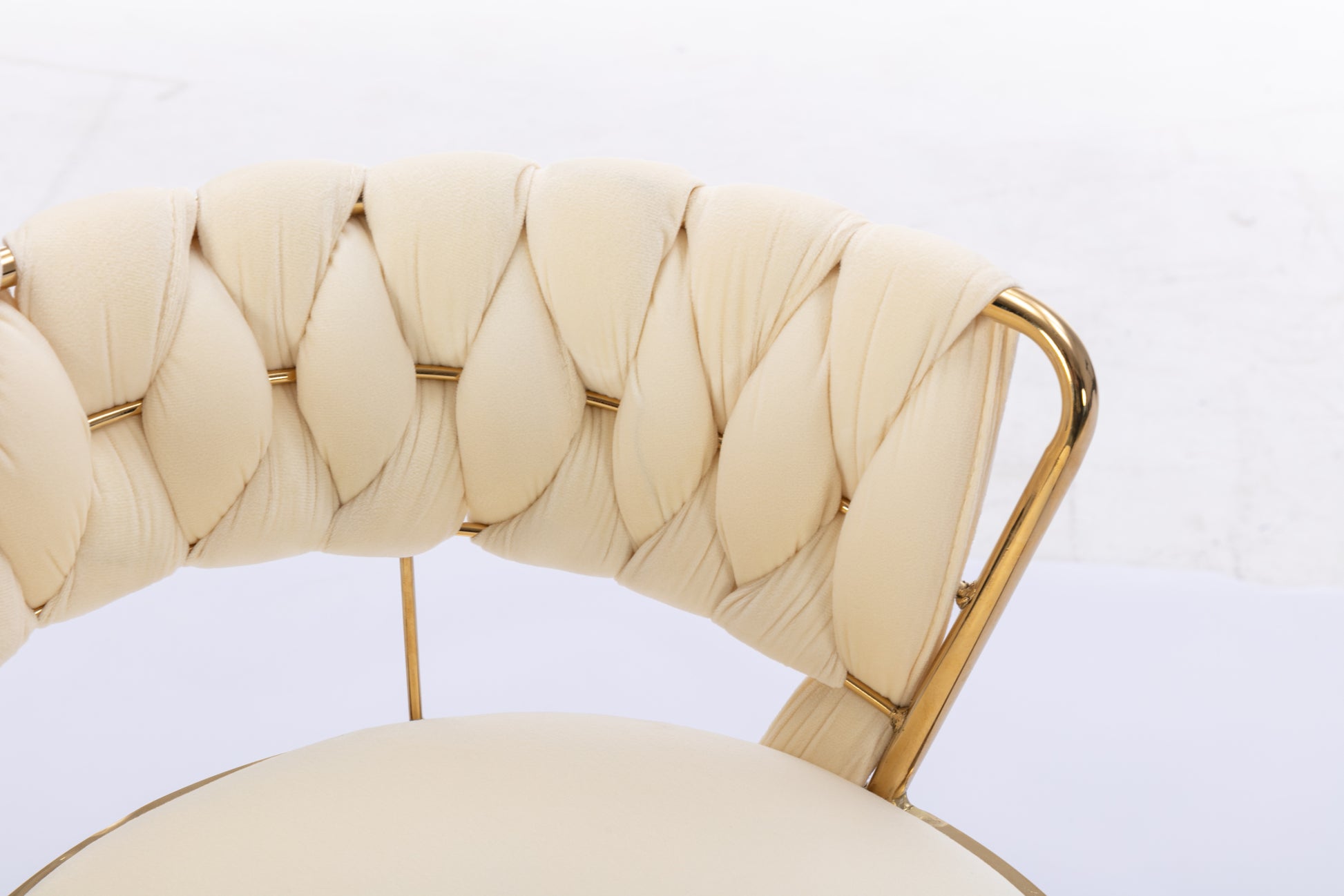 Set Of 2 Bar Stools,With Chrome Footrest And Base Swivel Height Adjustable Mechanical Lifting Velvet Golden Leg Simple Bar Stool Cream Cream Foam Fabric