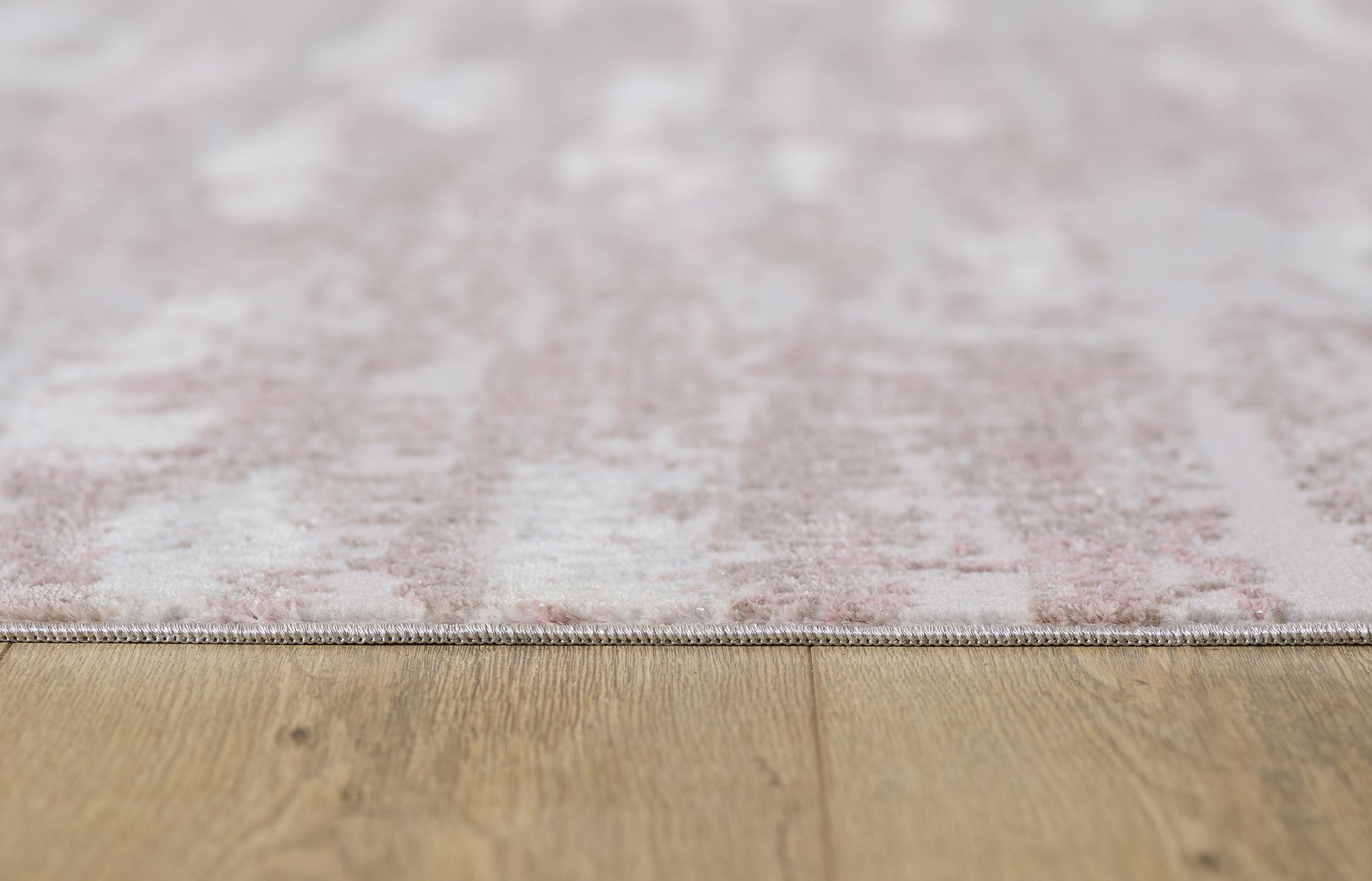 Milano Collection Champagne Bliss Woven Area Rug Pink Polyester