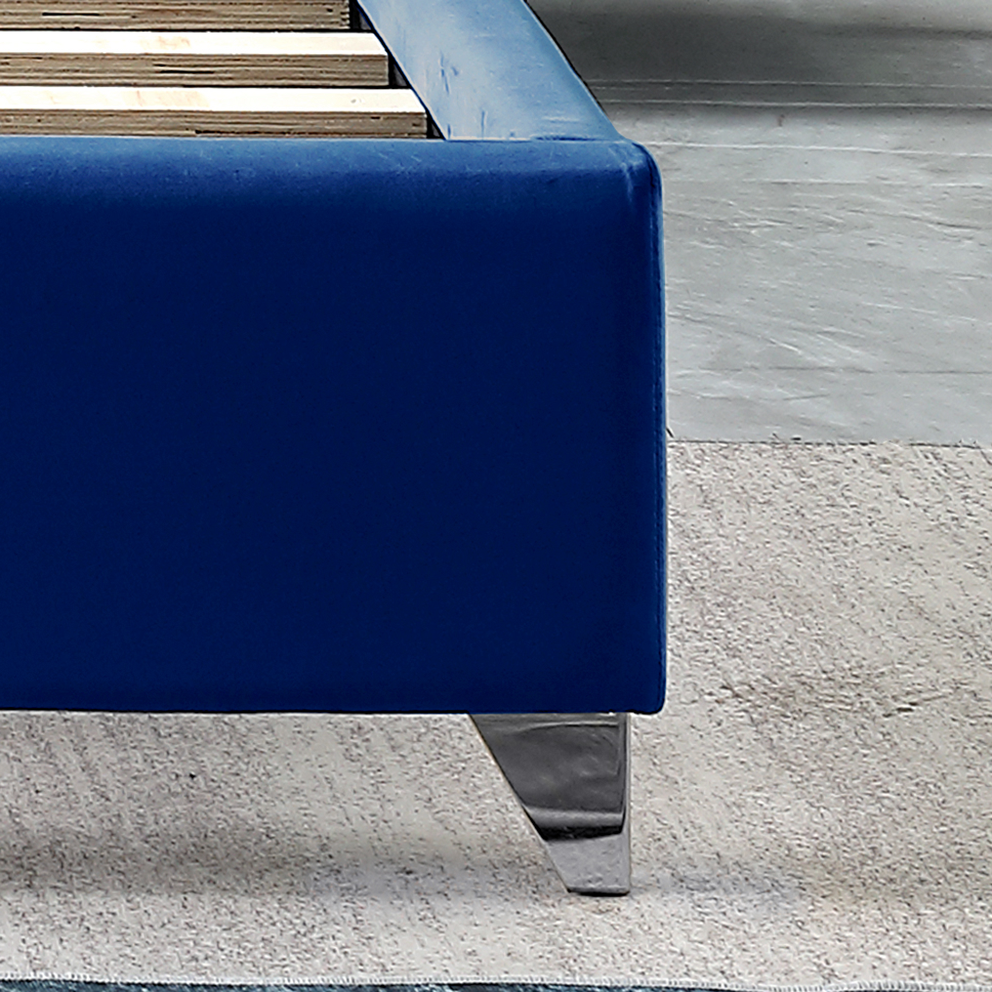 Contemporary Velvet Upholstered Bed With Deep Button Tufting, Solid Wood Frame, High Density Foam, Silver Metal Leg, Queen Size Blue Velvet
