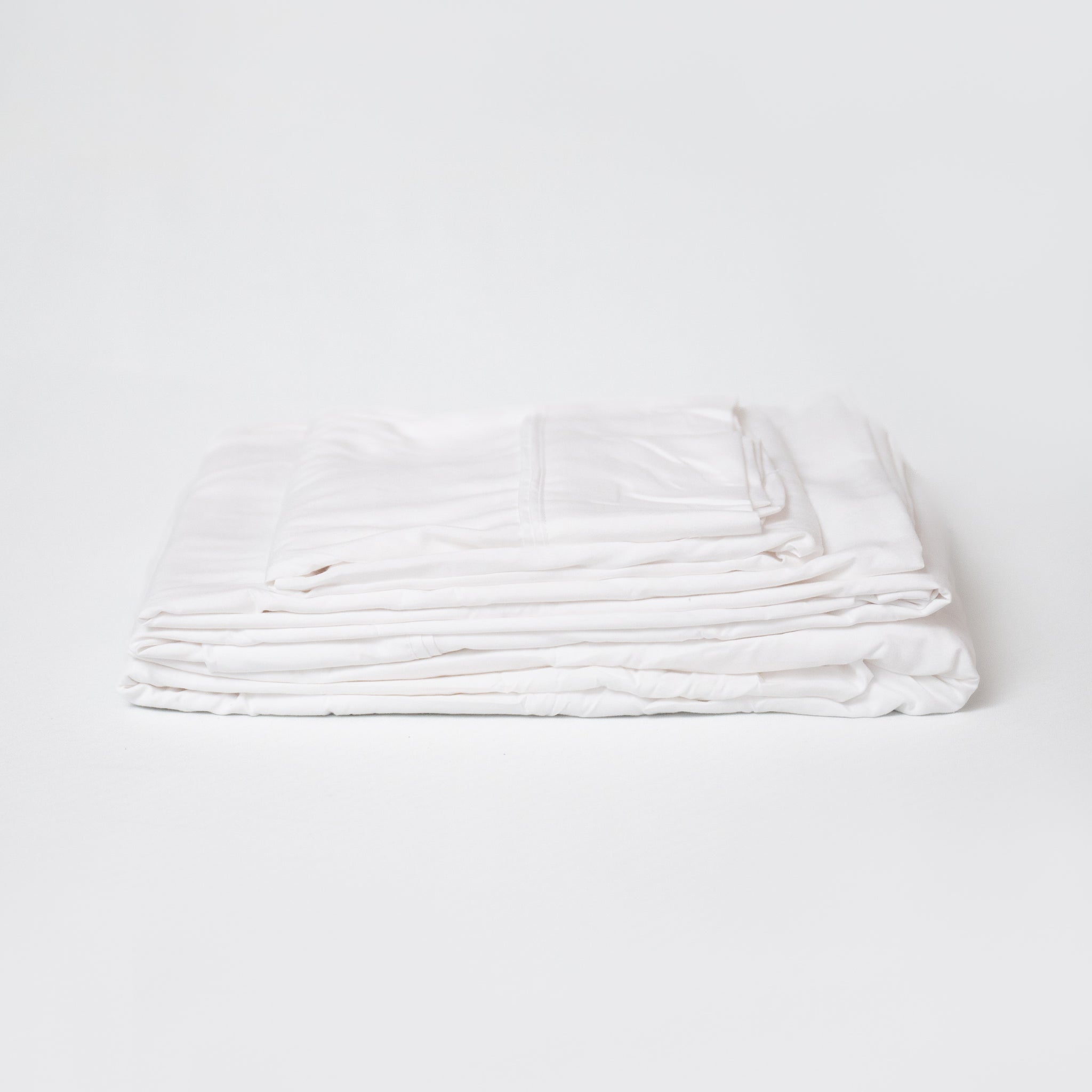 4 Piece White Bamboo Twin Hypoallergenic Sheet Set White Microfiber