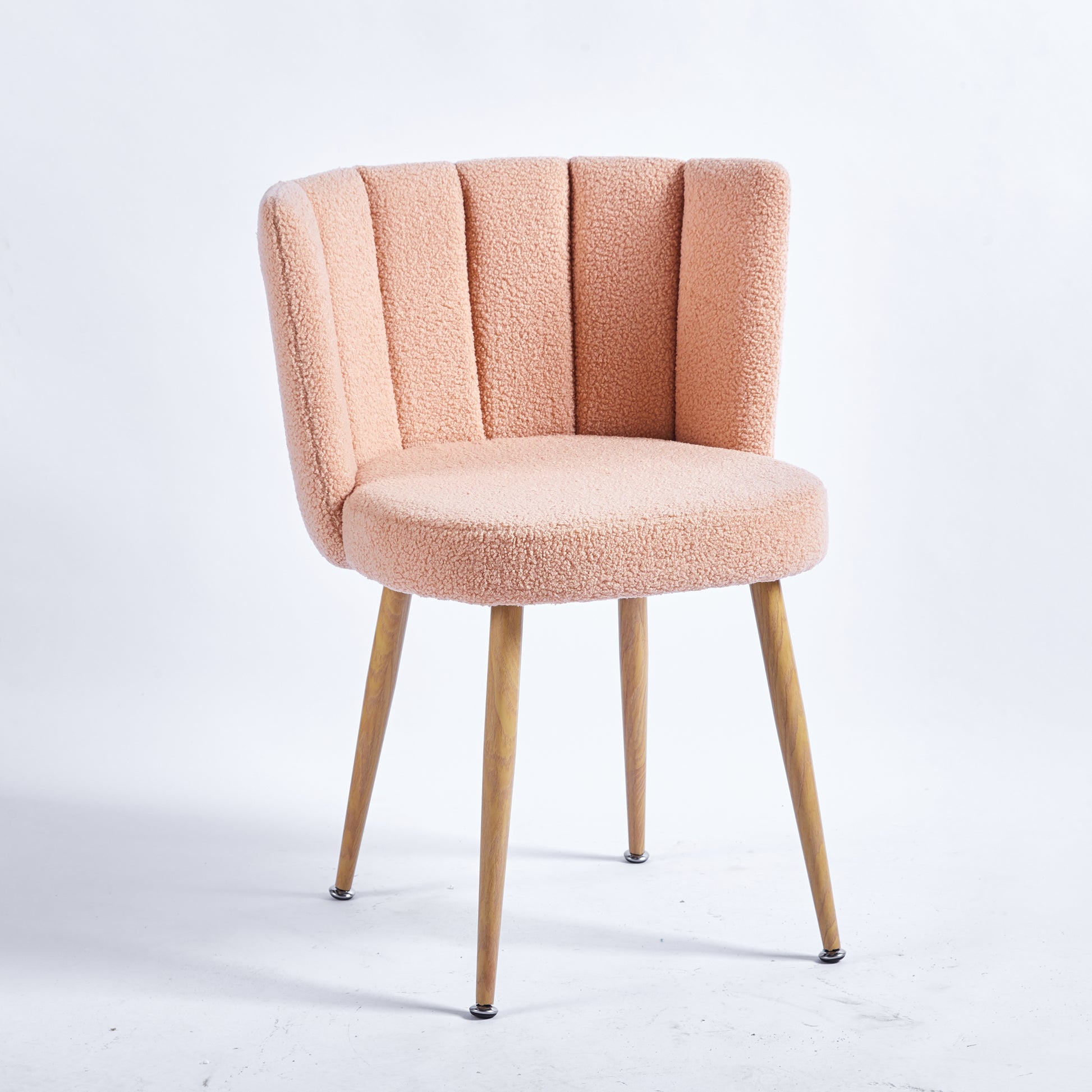 Modern Beige Dining Chair Set Of 2 With Iron Tube Wood Color Legs, Shorthair Cushions And Comfortable Backrest, Suitable For Dining Room, Living Room, Cafe, Simple Structure. Light Beige Fabric