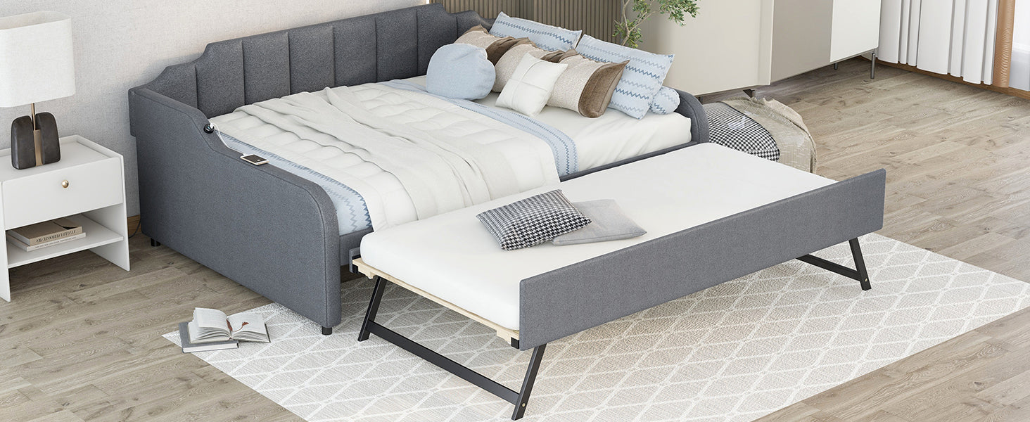 Full Size Upholstery Daybed With Trundle And Usb Charging Design,Trundle Can Be Flat Or Erected,Gray Full Gray Pine