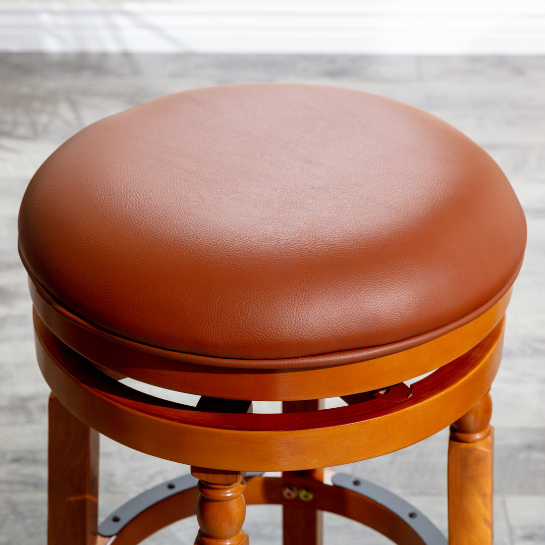 30" Bar Stool, Natural Finish, Saddle Leather Seat Natural Bonded Leather