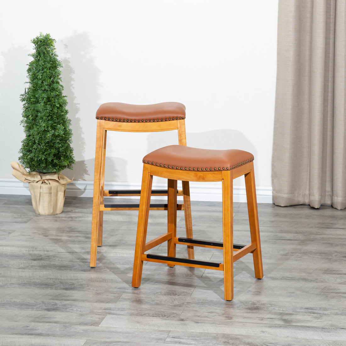 30" Bar Stool, Natural Finish, Saddle Leather Seat Natural Bonded Leather