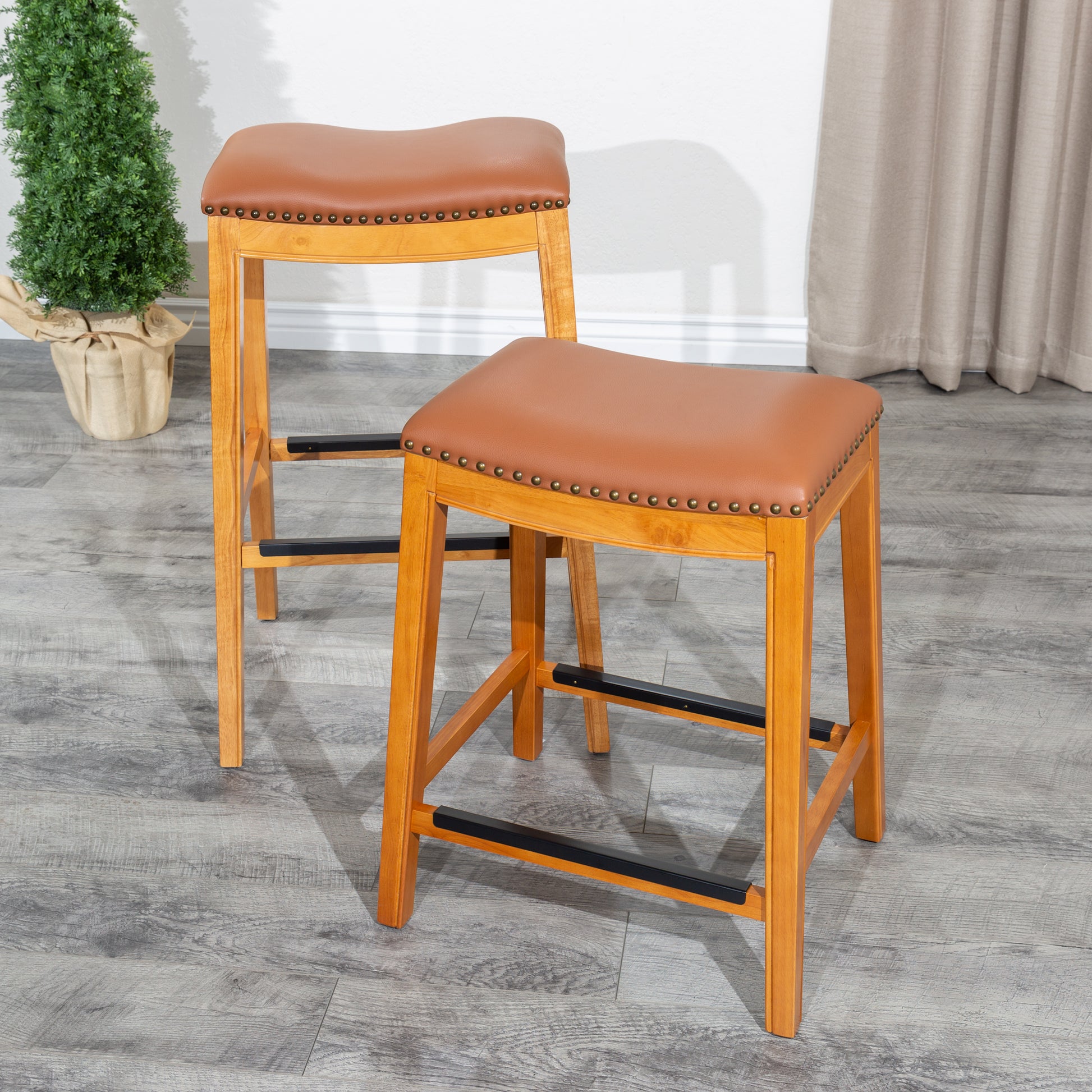 30" Bar Stool, Natural Finish, Saddle Leather Seat Natural Bonded Leather