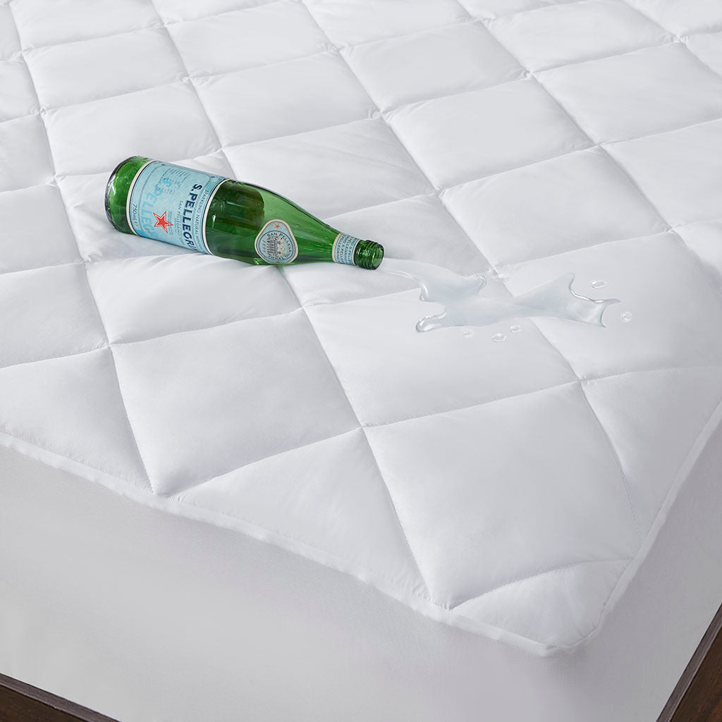 Energy Recovery Waterproof Mattress Pad White Polyester