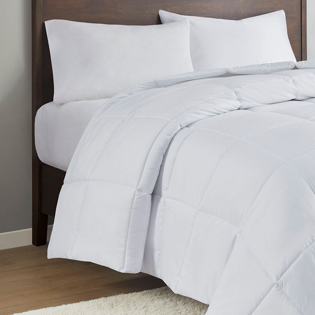 Energy Recovery Oversized Down Alternative Comforter White Polyester