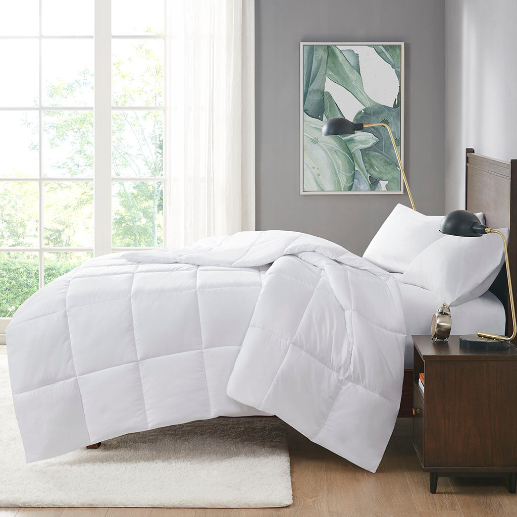 Energy Recovery Oversized Down Alternative Comforter White Polyester