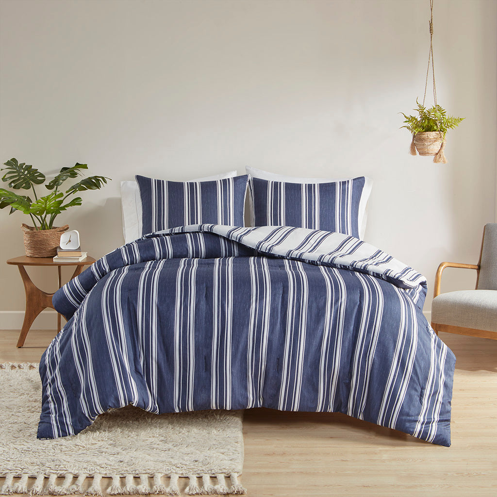 Striped Reversible Comforter Set King Navy Polyester