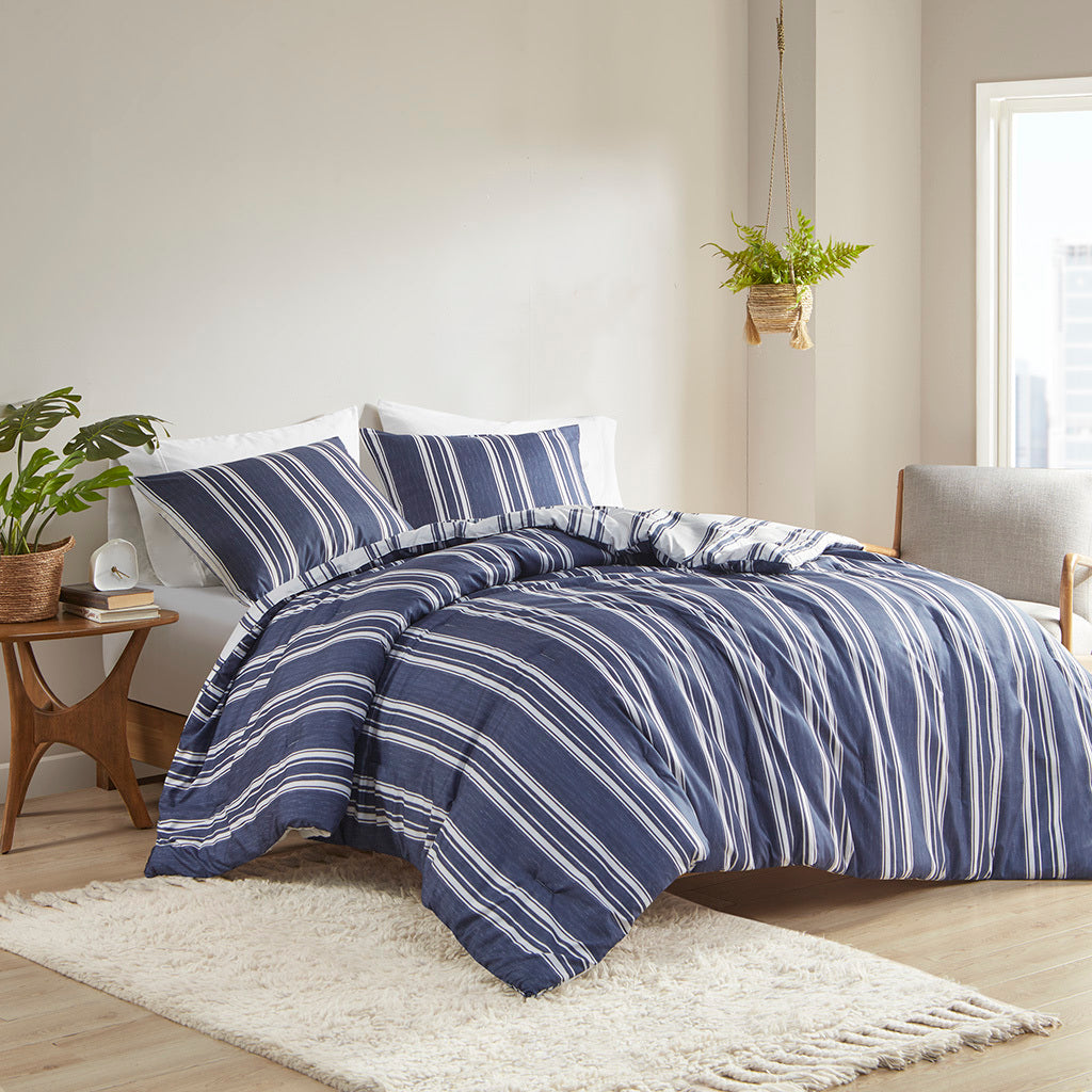 Striped Reversible Comforter Set King Navy Polyester