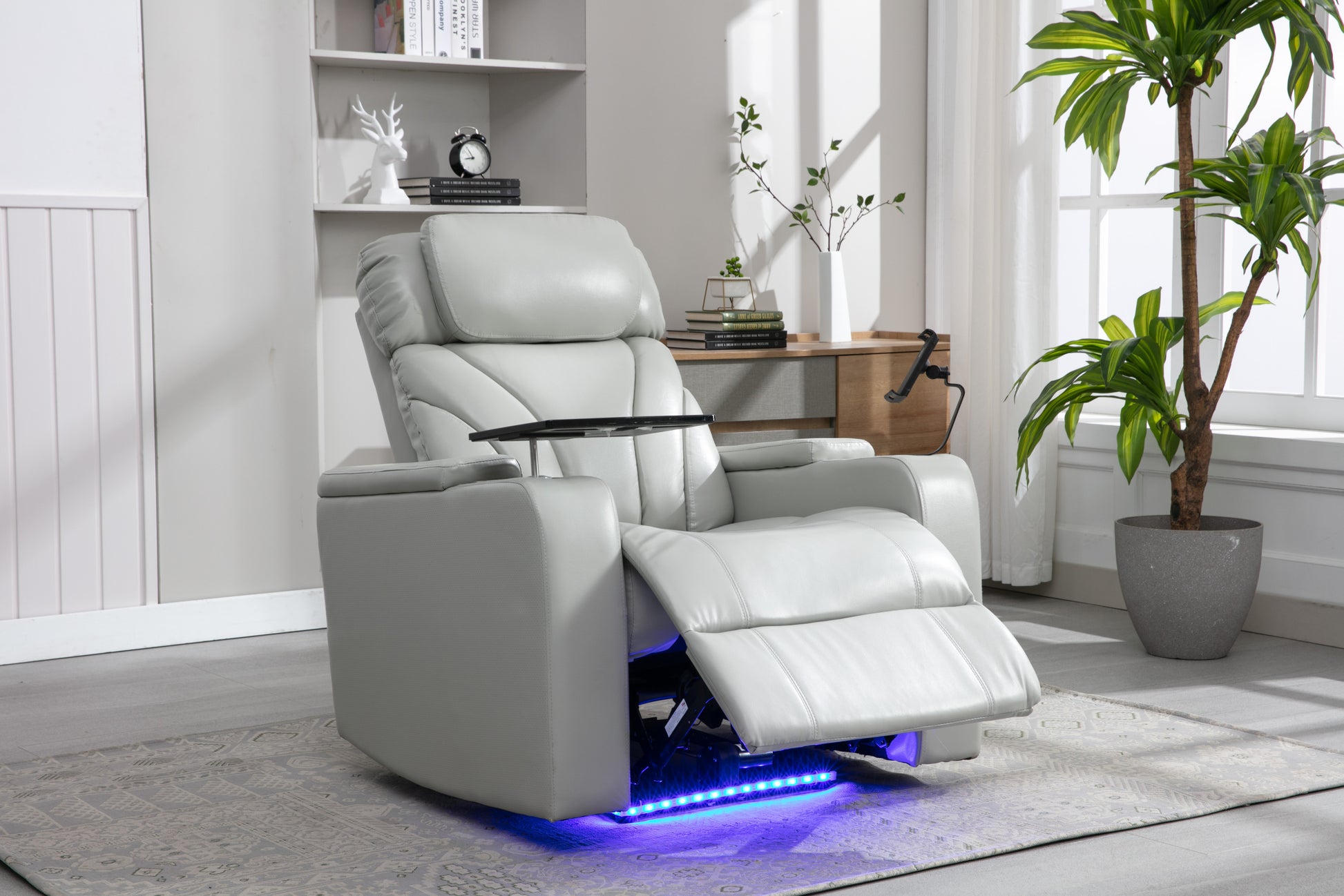 Power Motion Recliner With Usb Charging Port And Hidden Arm Storage, Home Theater Seating With Convenient Cup Holder Design ,And Stereo Light Grey Light Grey Foam Pu