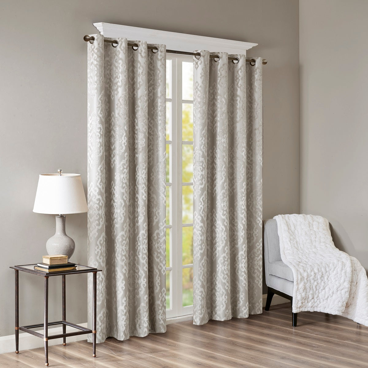 Knitted Jacquard Da Total Blackout Grommet Top Curtain Panel Only 1 Pc Panel Silver Polyester